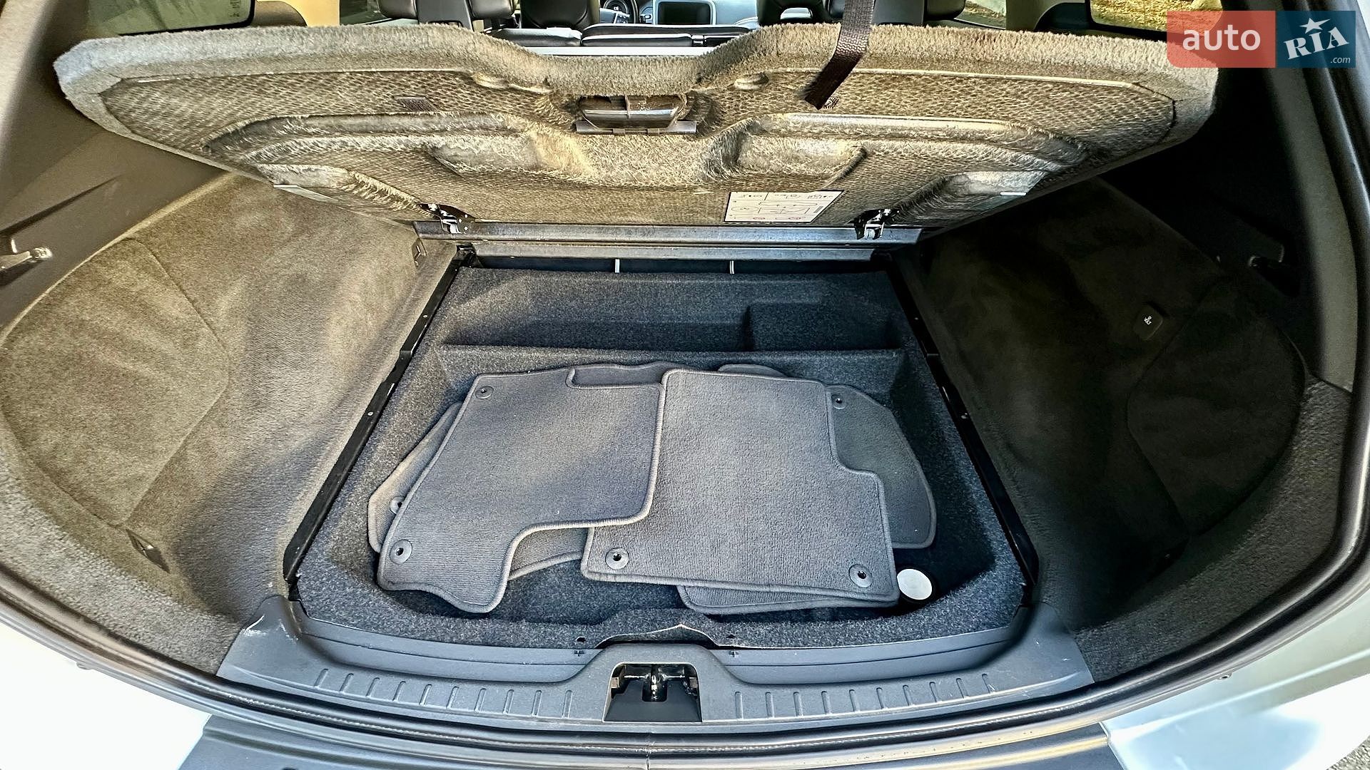 Volvo XC60 2012 VIN YV1DZ8756C4322837 фото оголошення 15 з 60