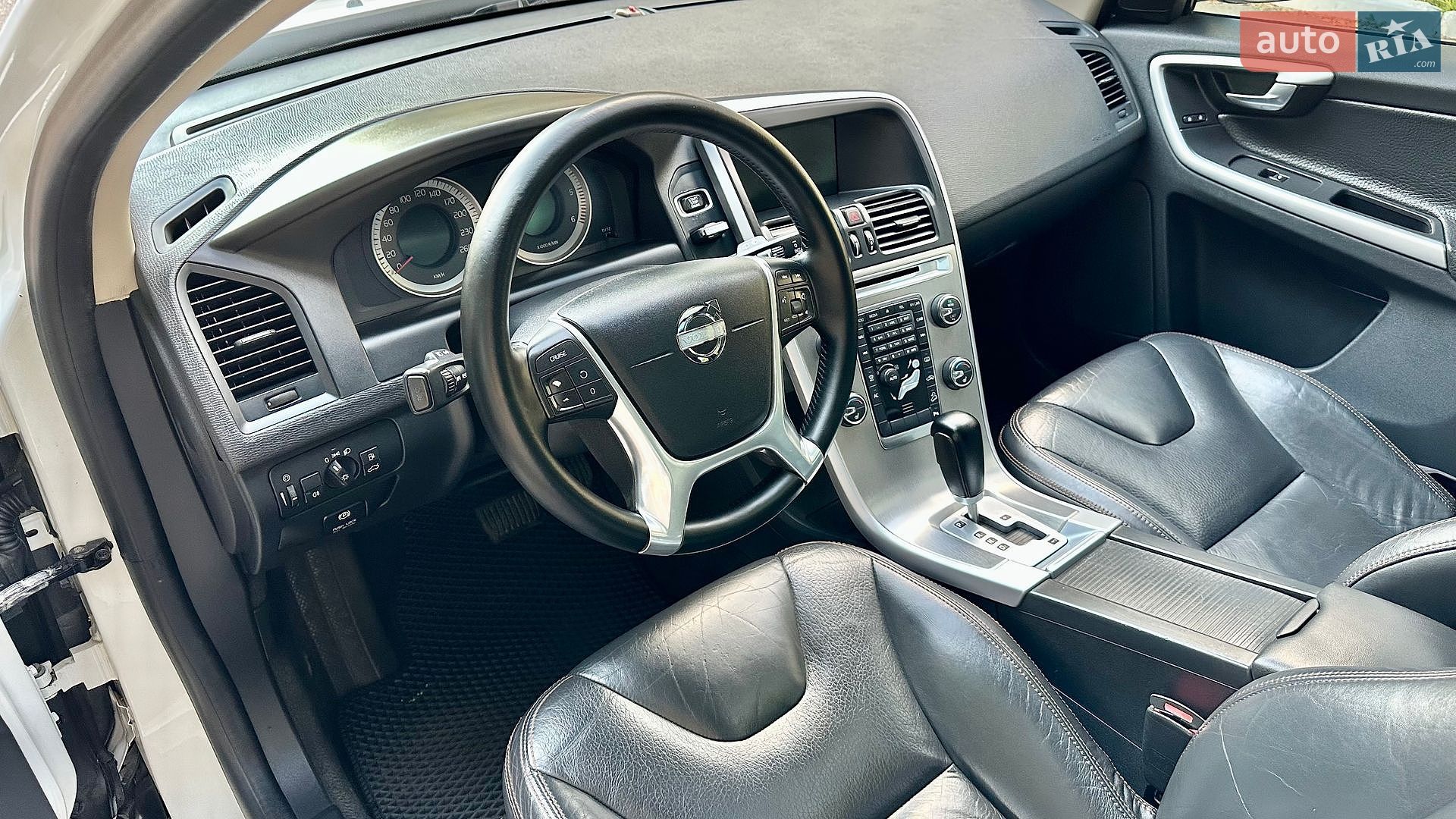 Volvo XC60 2012 VIN YV1DZ8756C4322837 фото оголошення 28 з 60