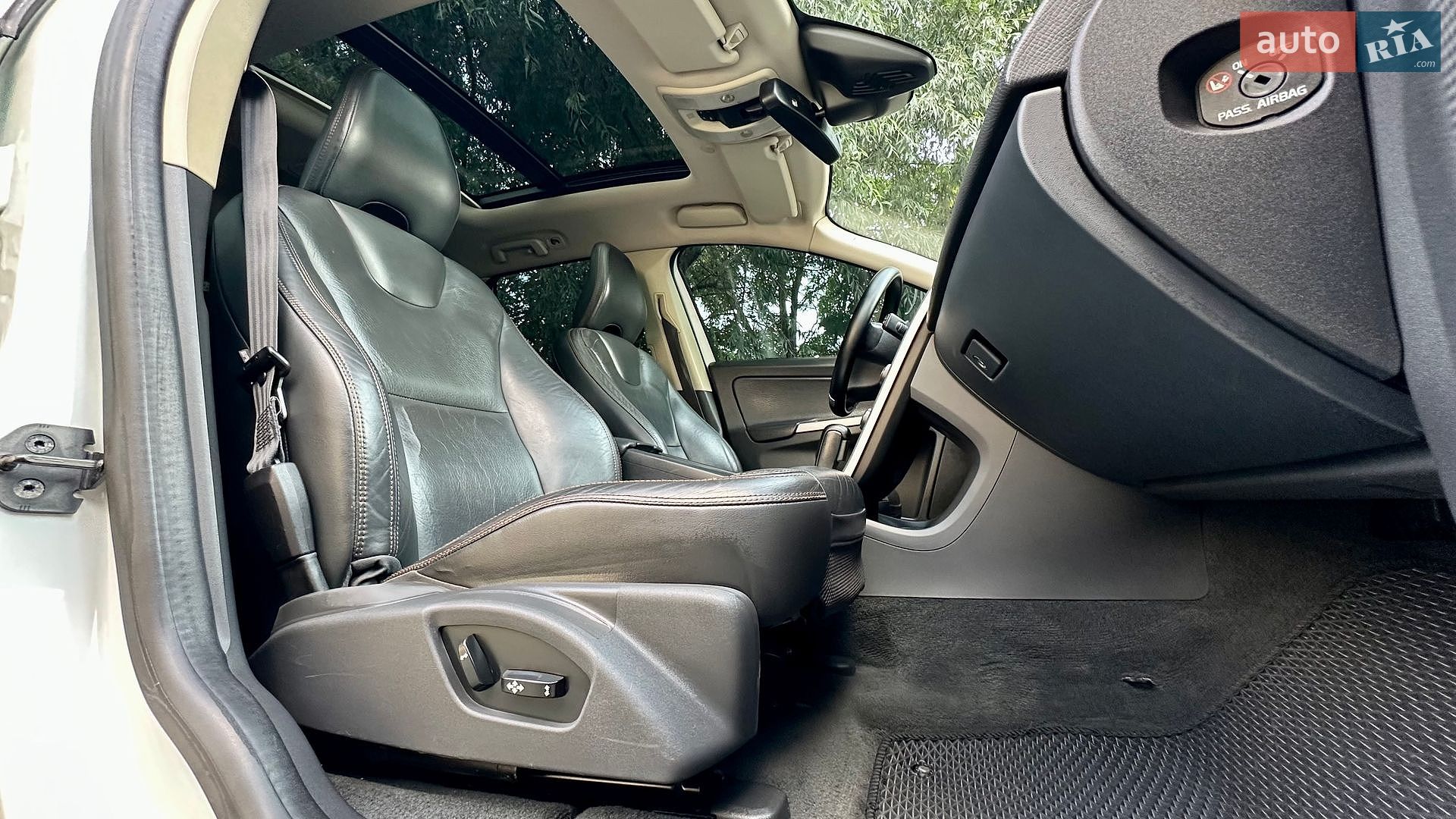 Volvo XC60 2012 VIN YV1DZ8756C4322837 фото оголошення 38 з 60