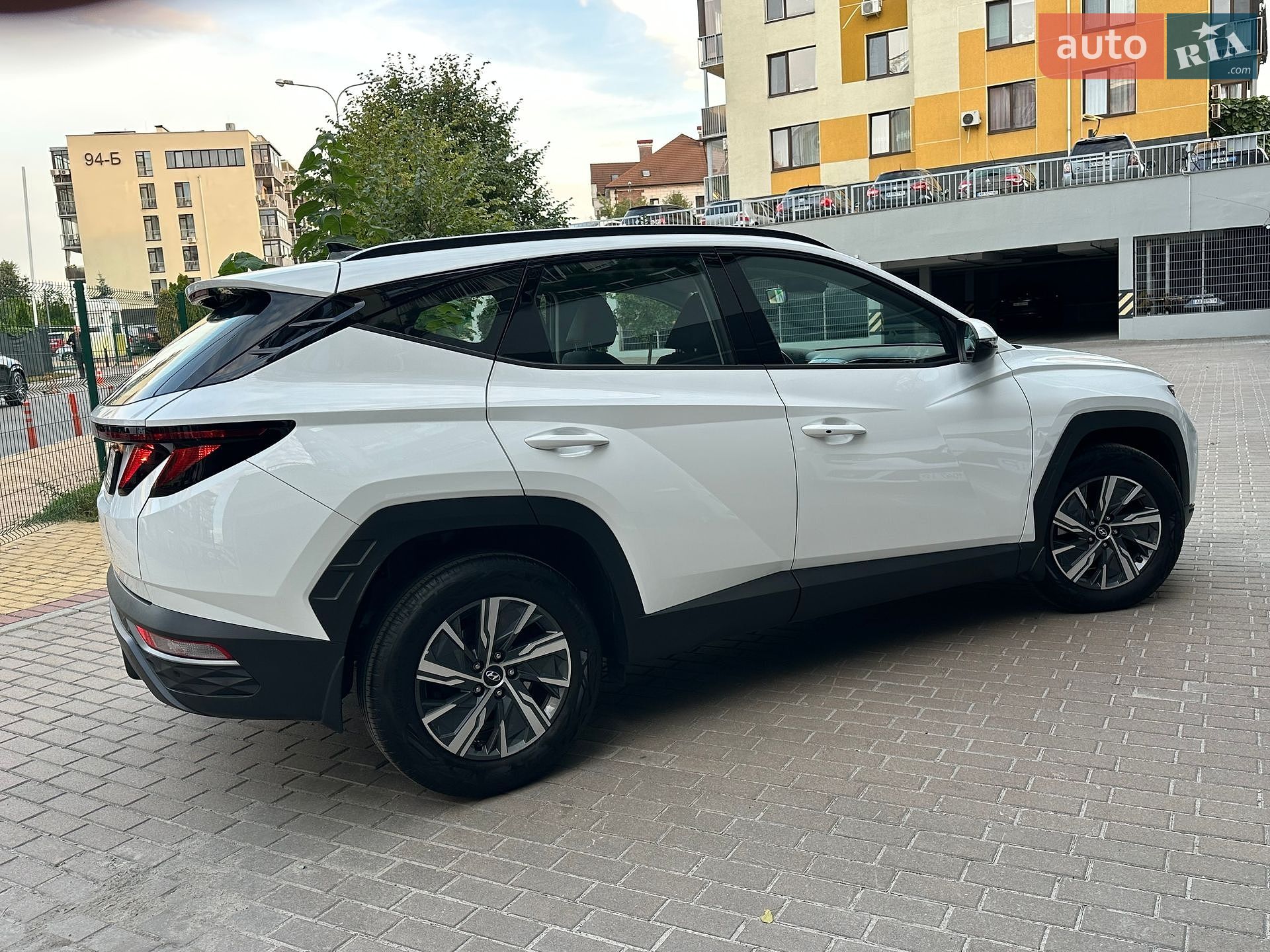 Hyundai Tucson 2021 VIN TMAJB81DBMJ080008 фото оголошення 2 з 60