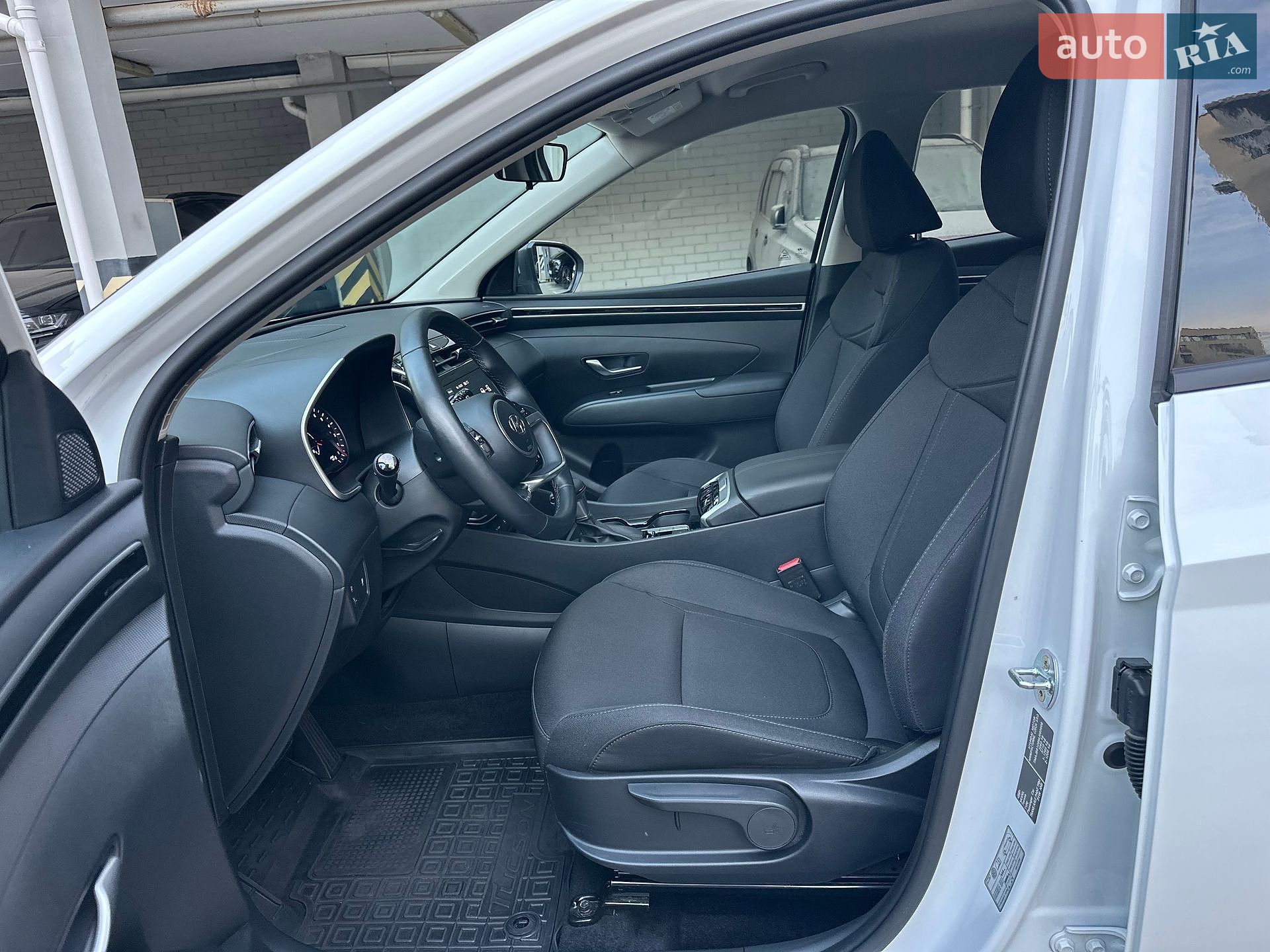 Hyundai Tucson 2021 VIN TMAJB81DBMJ080008 фото оголошення 35 з 60