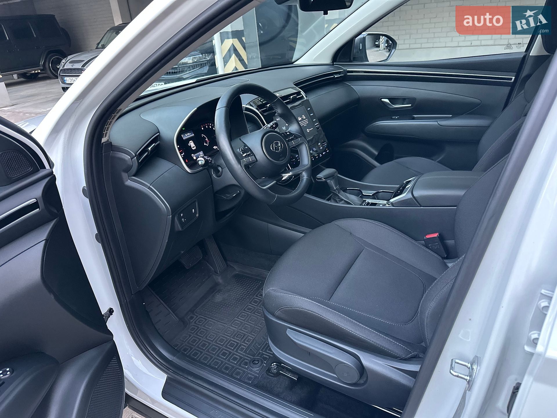 Hyundai Tucson 2021 VIN TMAJB81DBMJ080008 фото оголошення 36 з 60
