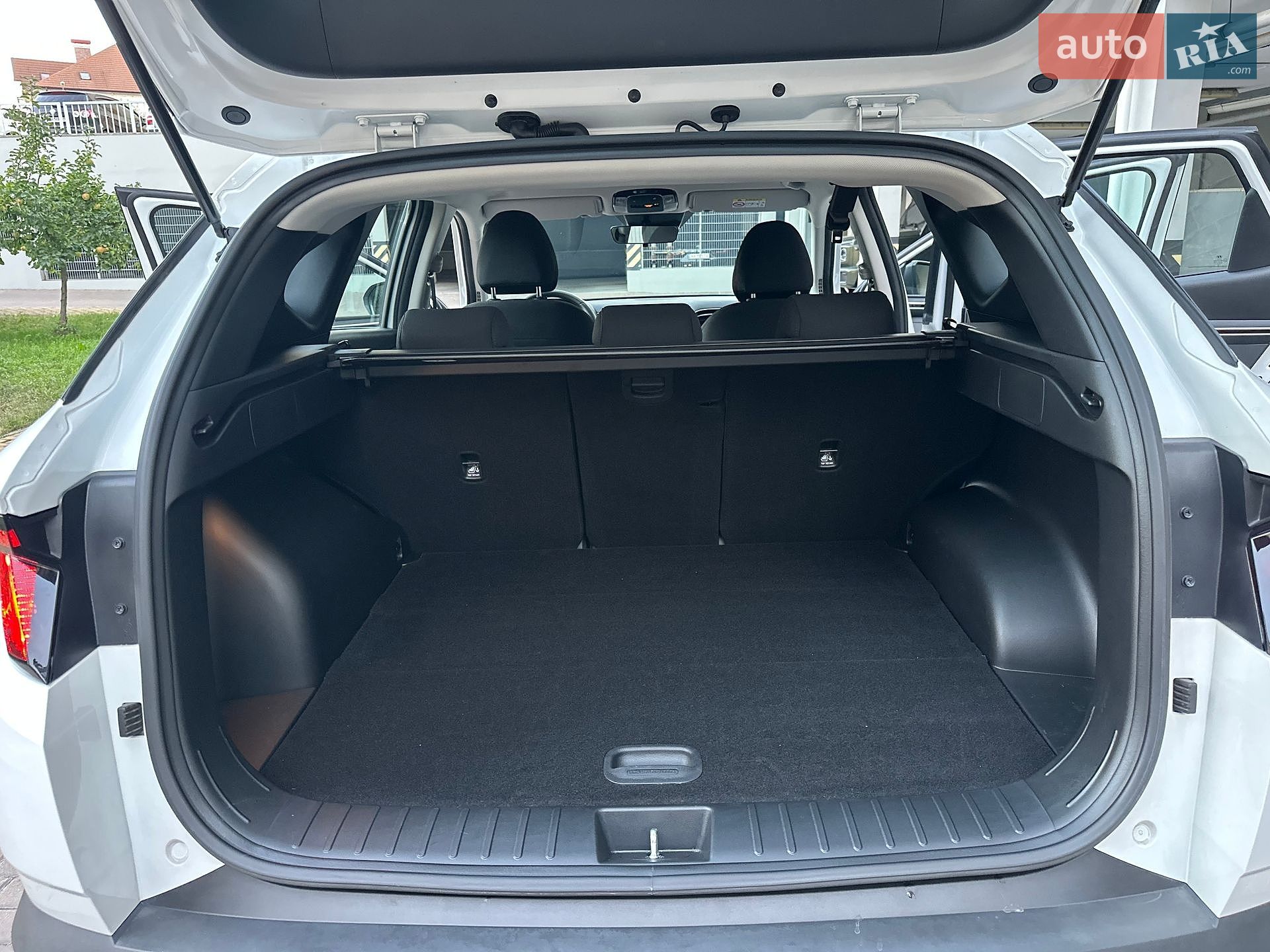 Hyundai Tucson 2021 VIN TMAJB81DBMJ080008 фото оголошення 54 з 60