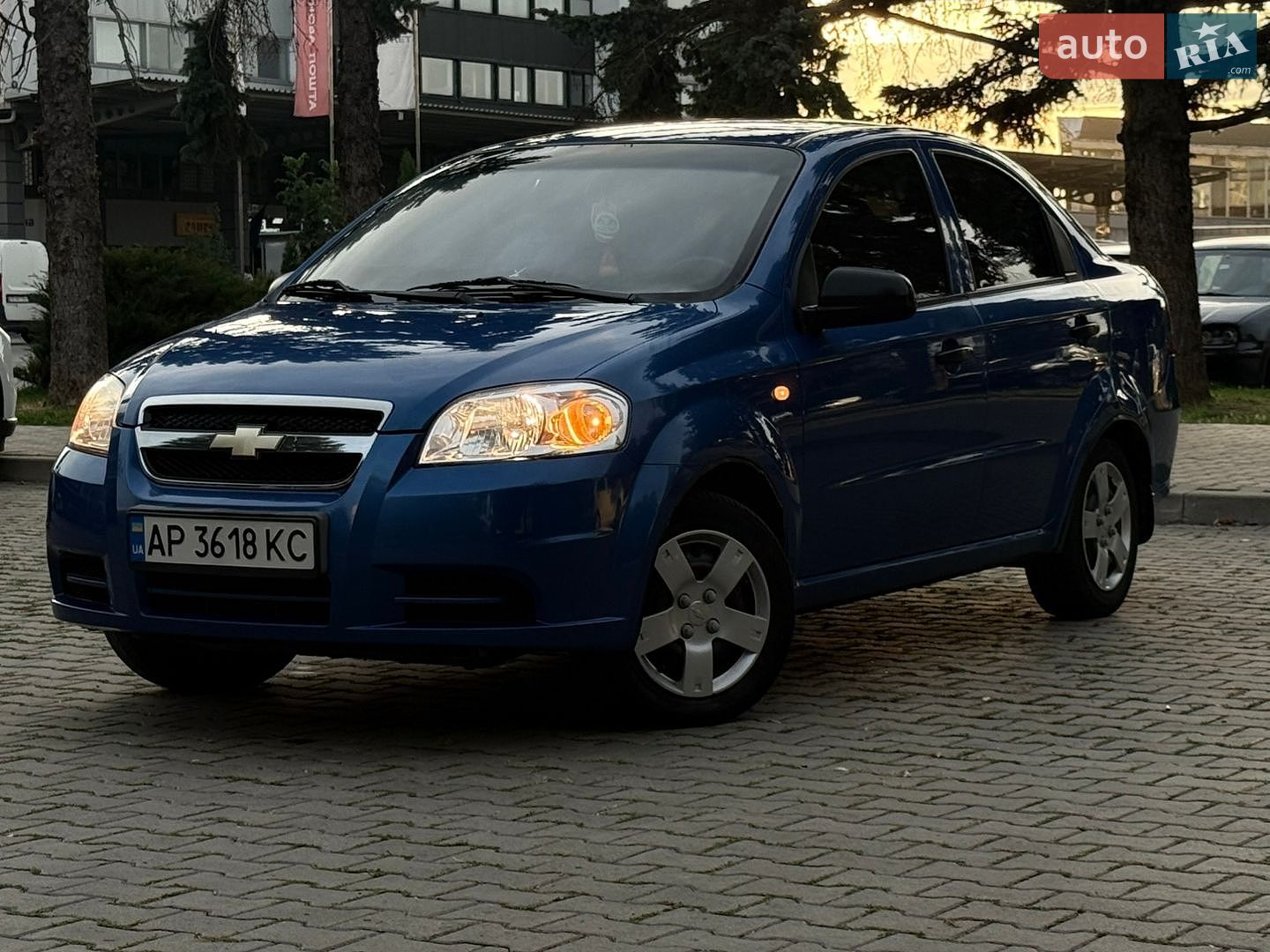 Chevrolet Aveo 2008 VIN Y6DSF69YE8W013956 фото оголошення 2 з 30