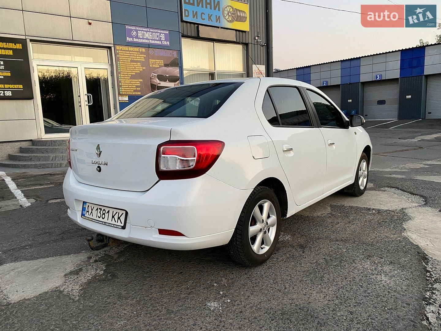 Renault Logan 2013 VIN VF14SRAP449975458 фото оголошення 4 з 13