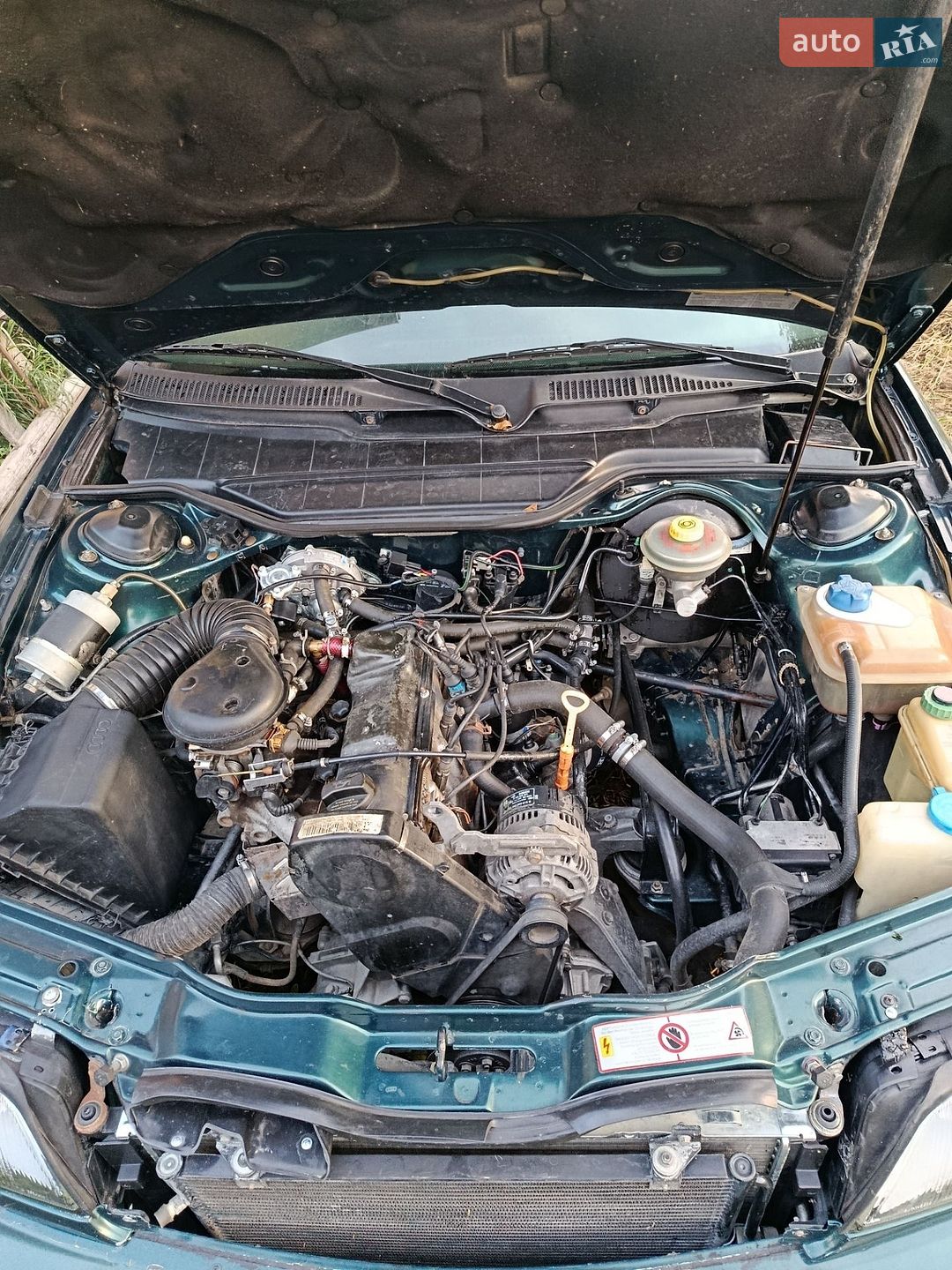 Audi A6 1996 VIN WAUZZZ4AZTN044628 фото оголошення 4 з 14