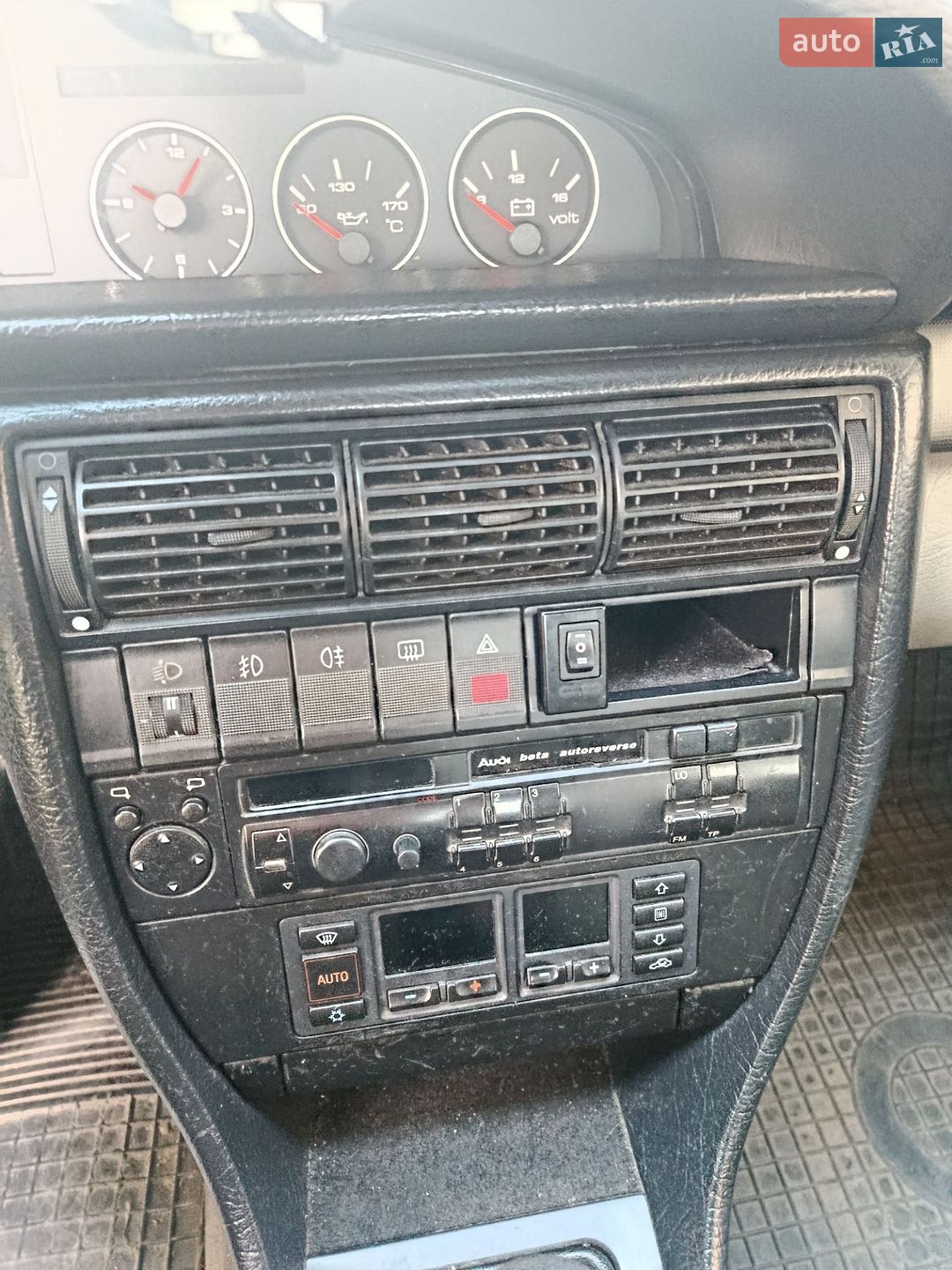 Audi A6 1996 VIN WAUZZZ4AZTN044628 фото оголошення 12 з 14
