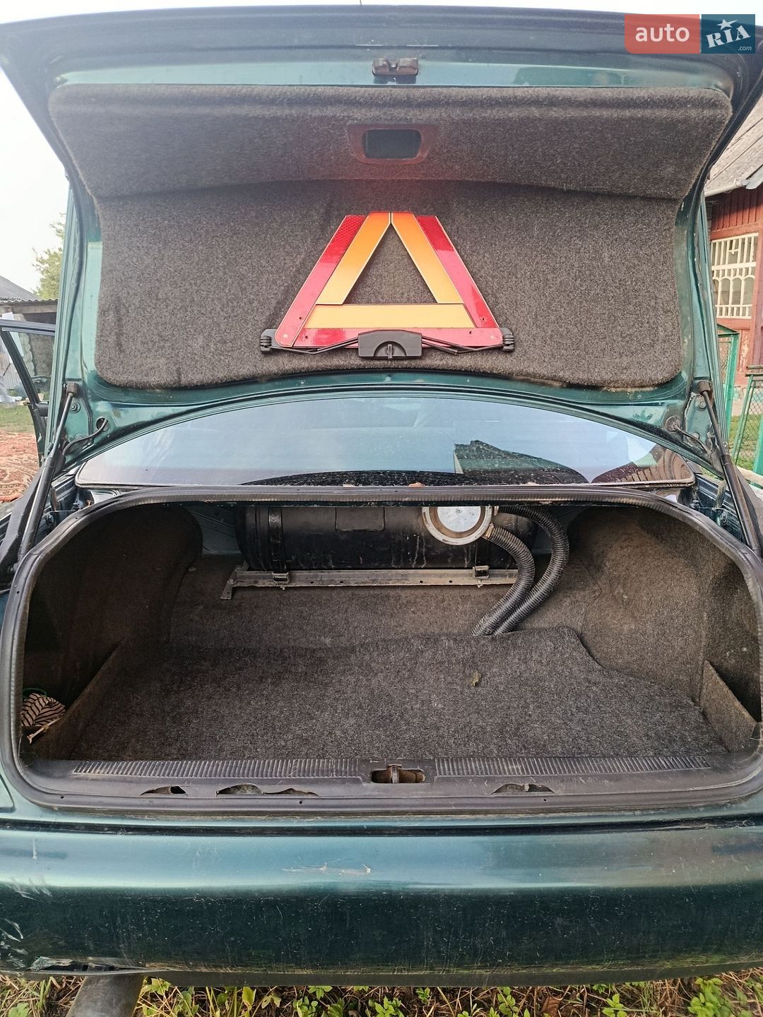 Audi A6 1996 VIN WAUZZZ4AZTN044628 фото оголошення 6 з 14