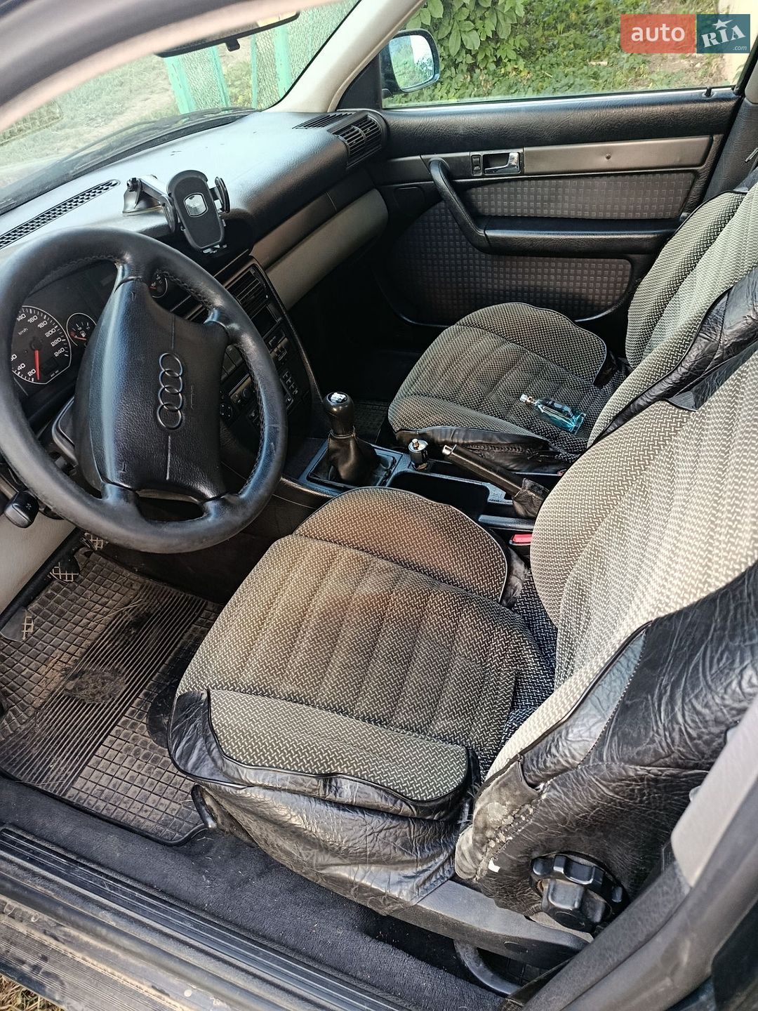 Audi A6 1996 VIN WAUZZZ4AZTN044628 фото оголошення 8 з 14