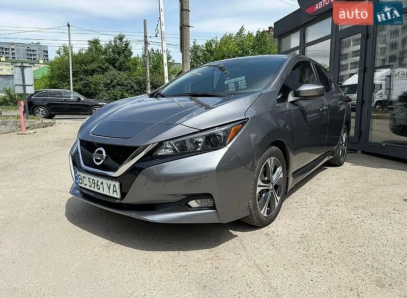 Nissan Leaf 2021 VIN 1N4AZ1CV8MC553240 фото оголошення 2 з 13
