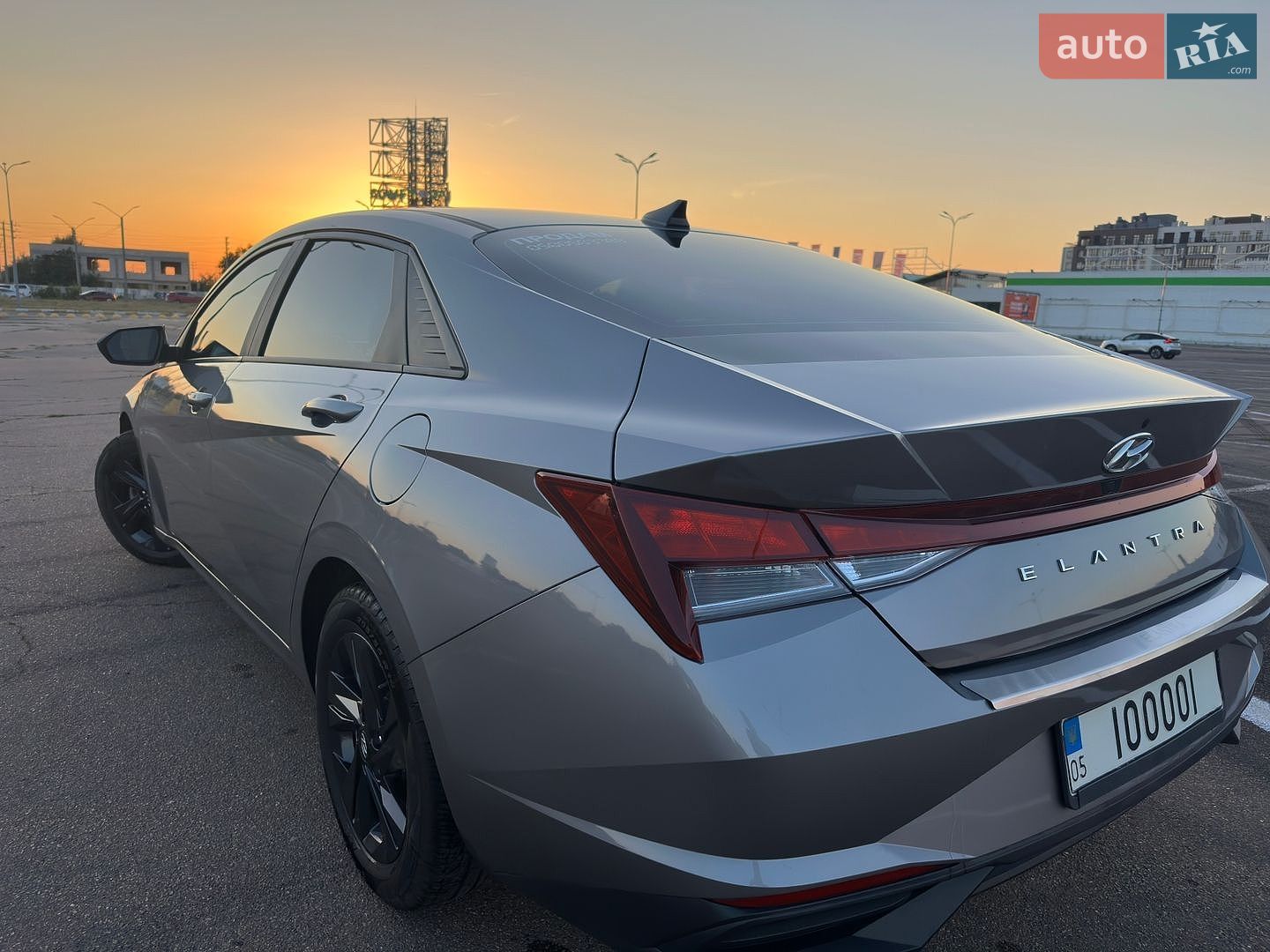 Hyundai Elantra 2023 VIN KMHLM4AG8PU446755 фото оголошення 2 з 27