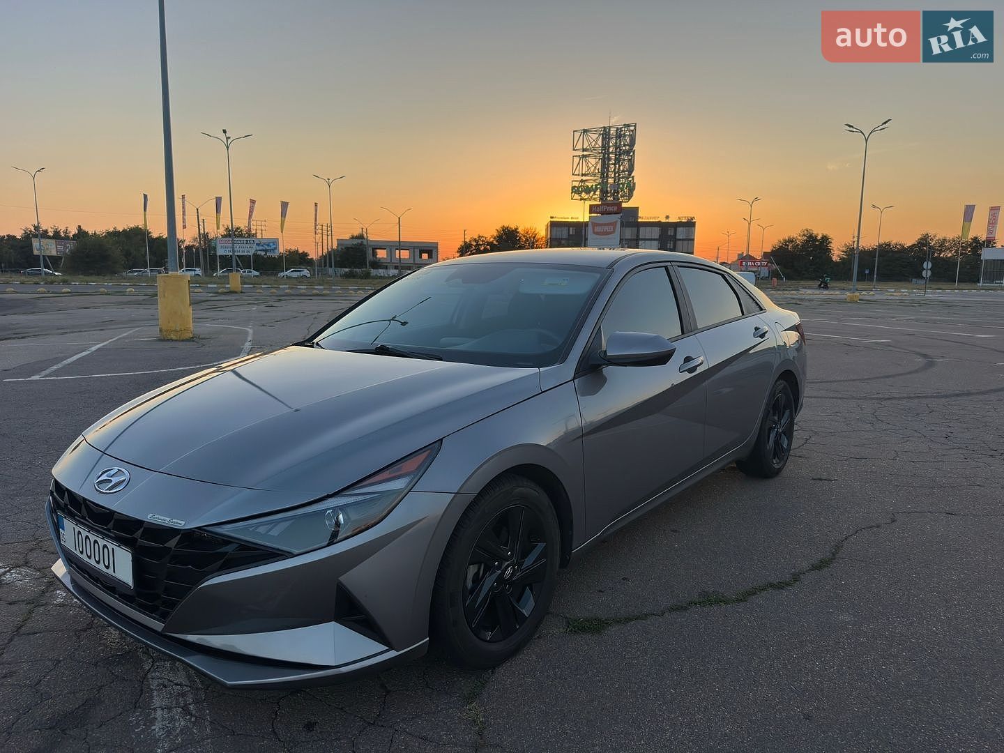 Hyundai Elantra 2023 VIN KMHLM4AG8PU446755 фото оголошення 12 з 27