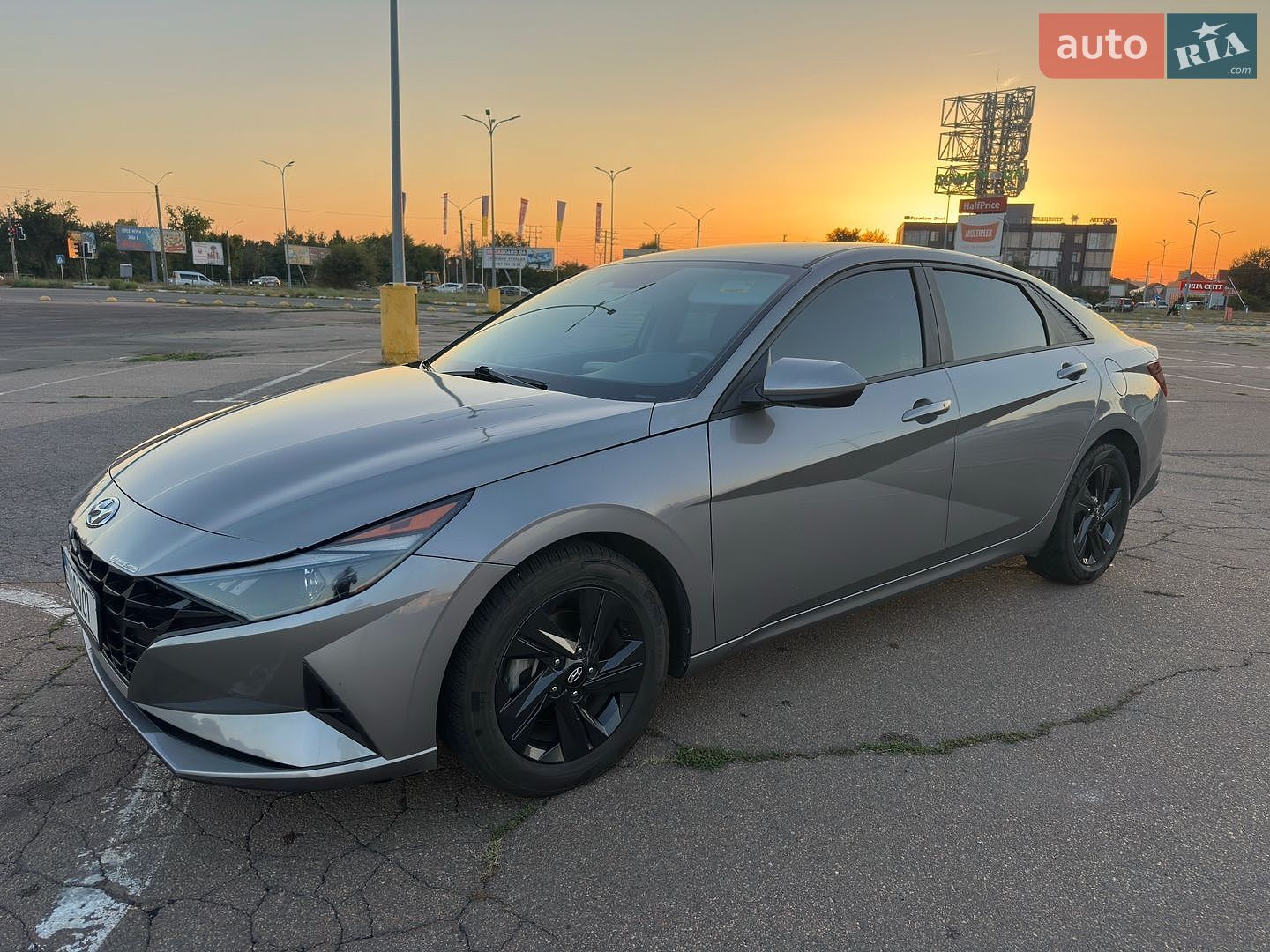 Hyundai Elantra 2023 VIN KMHLM4AG8PU446755 фото оголошення 11 з 27