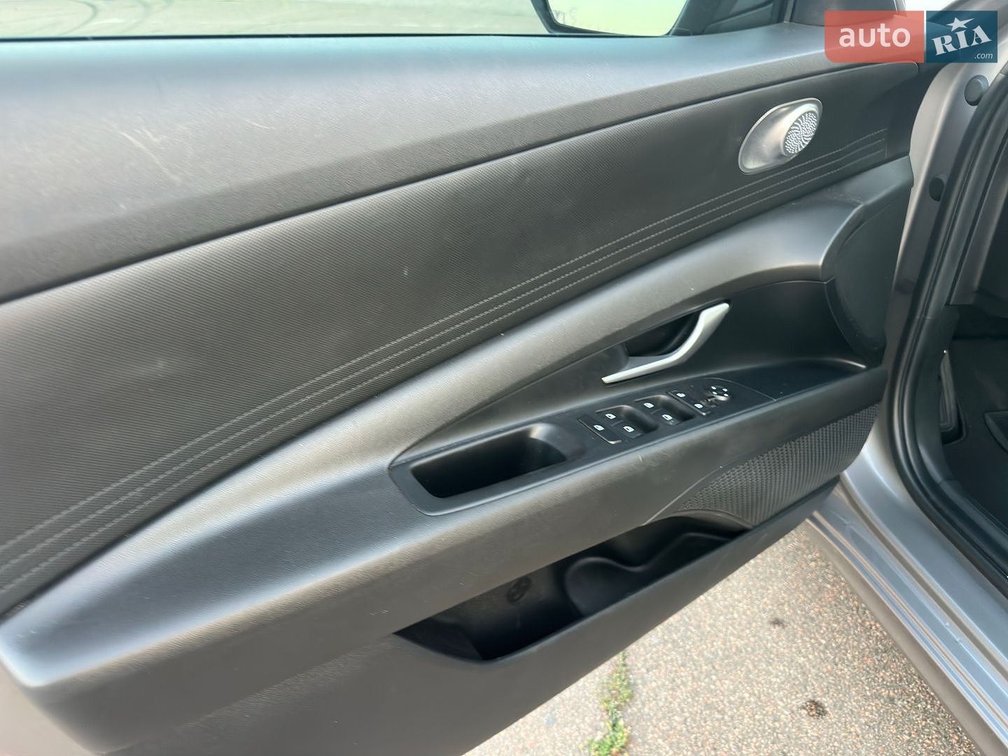 Hyundai Elantra 2023 VIN KMHLM4AG8PU446755 фото оголошення 19 з 27