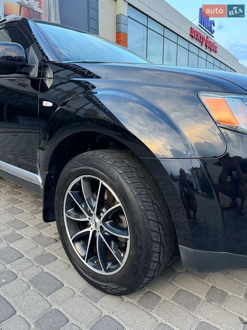 Mitsubishi Outlander XL 2008 VIN JMBXTCW5W8Z008395 фото оголошення 13 з 28