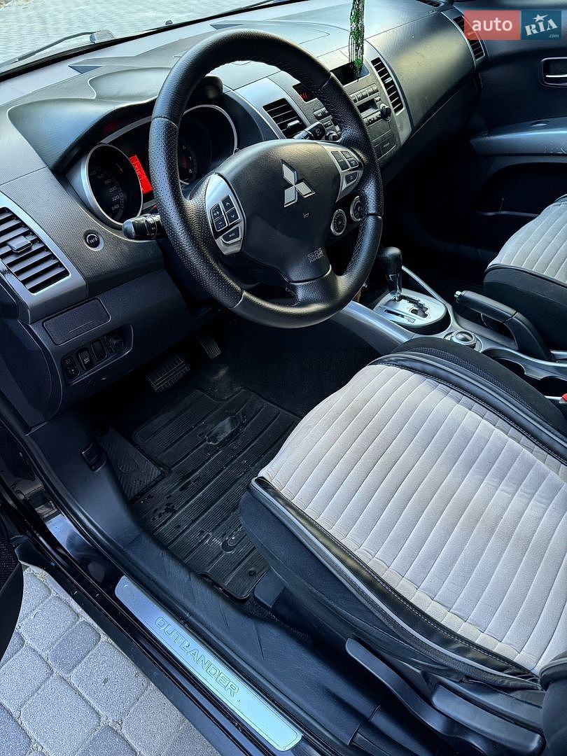 Mitsubishi Outlander XL 2008 VIN JMBXTCW5W8Z008395 фото оголошення 16 з 28