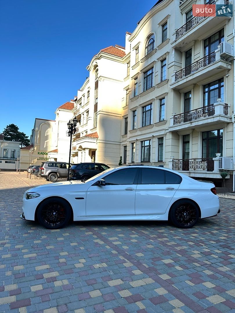 BMW 5 Series 2014 VIN WBAKP9C59FD979385 фото оголошення 4 з 9