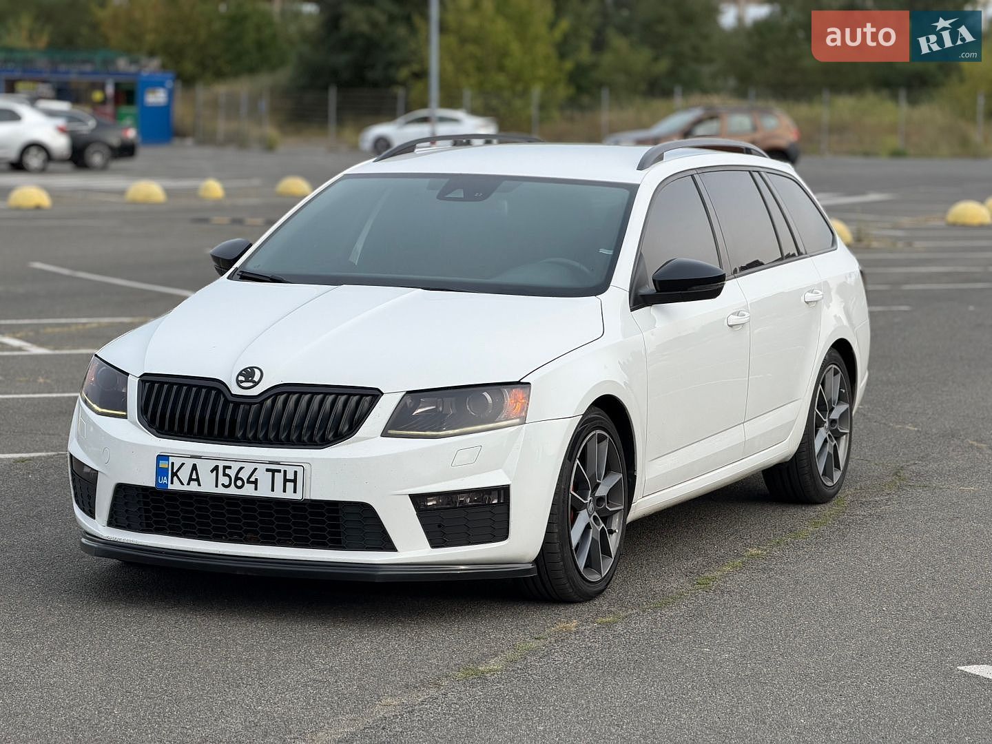Skoda Octavia 2013 VIN TMBJK7NE0E0103700 фото оголошення 5 з 87