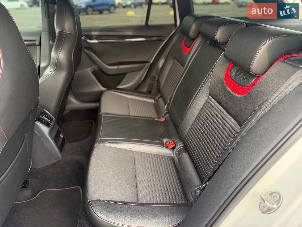 Skoda Octavia 2013 VIN TMBJK7NE0E0103700 фото оголошення 15 з 87