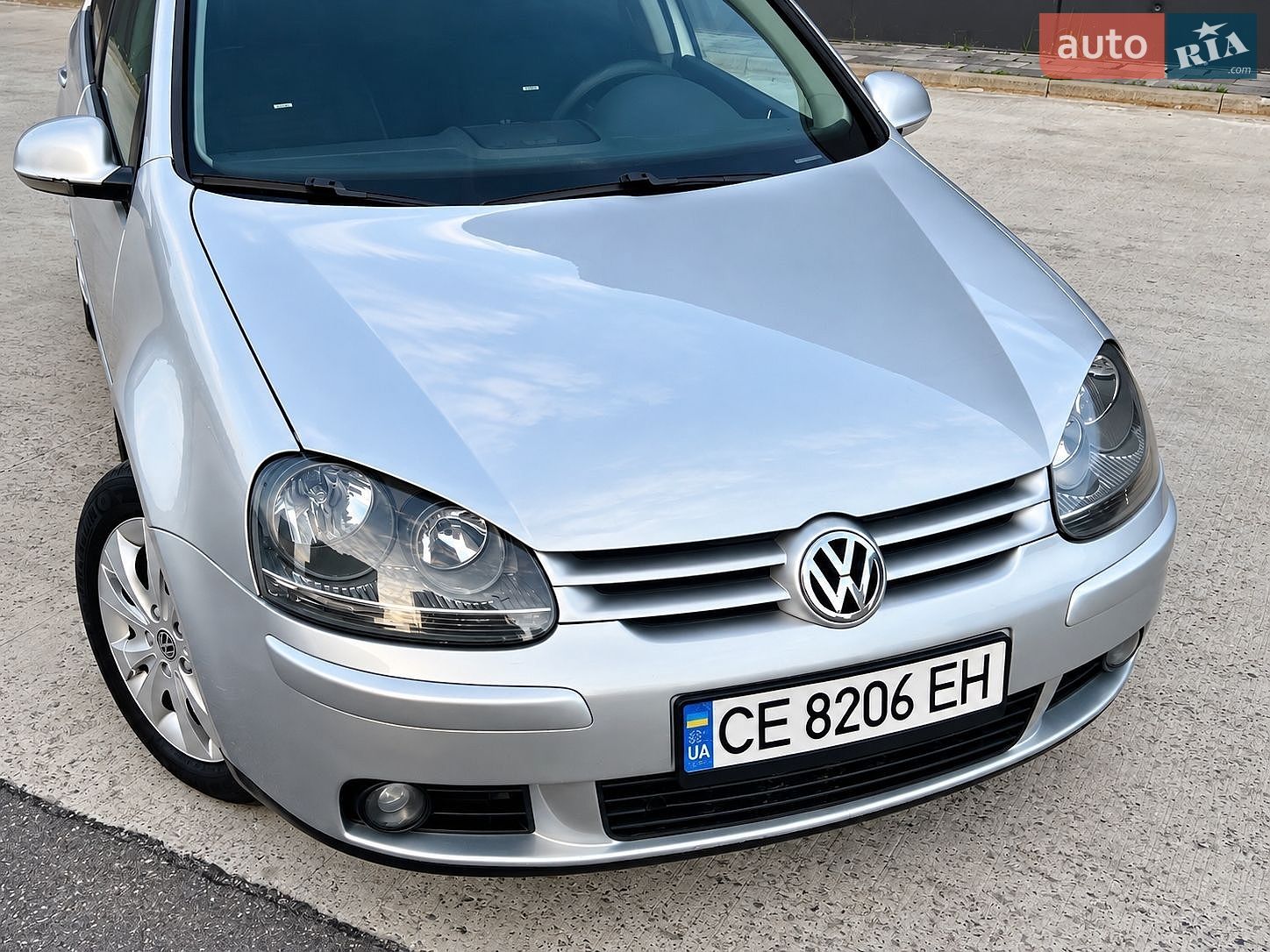 Volkswagen Golf 2004 VIN WVWZZZ1KZ4W129830 фото оголошення 4 з 24