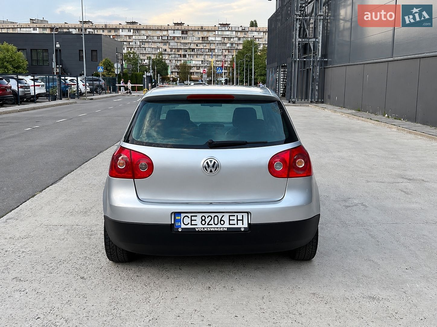 Volkswagen Golf 2004 VIN WVWZZZ1KZ4W129830 фото оголошення 9 з 24