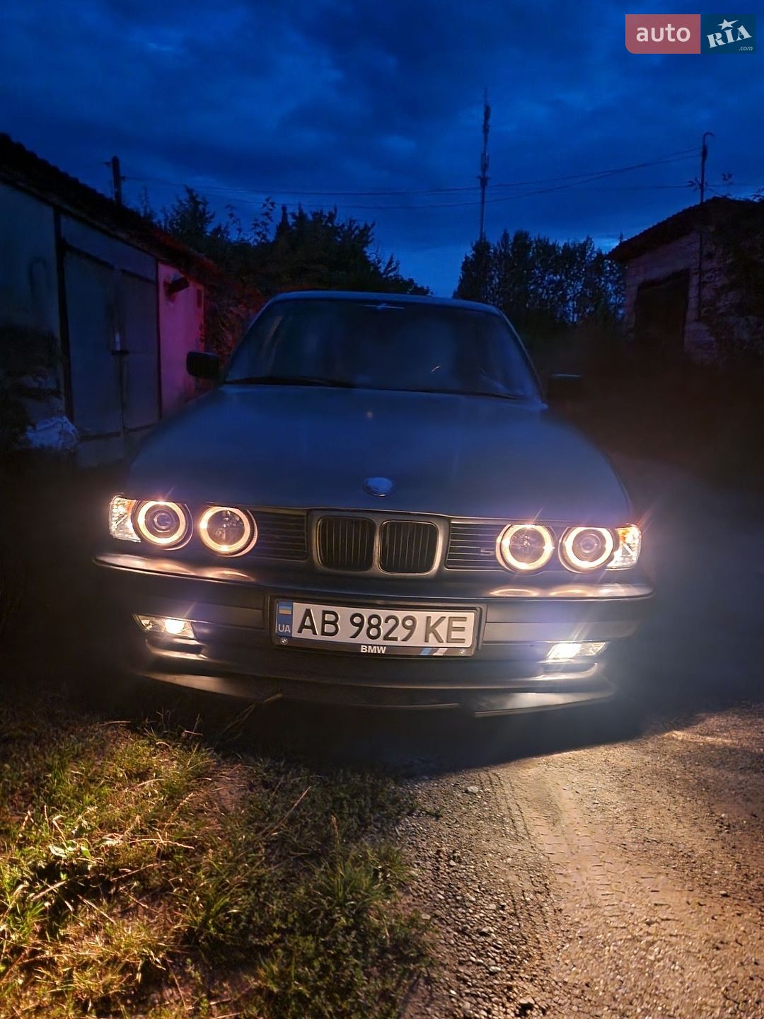 BMW 5 Series 1990 VIN WBAHC510303524082 фото оголошення 2 з 50