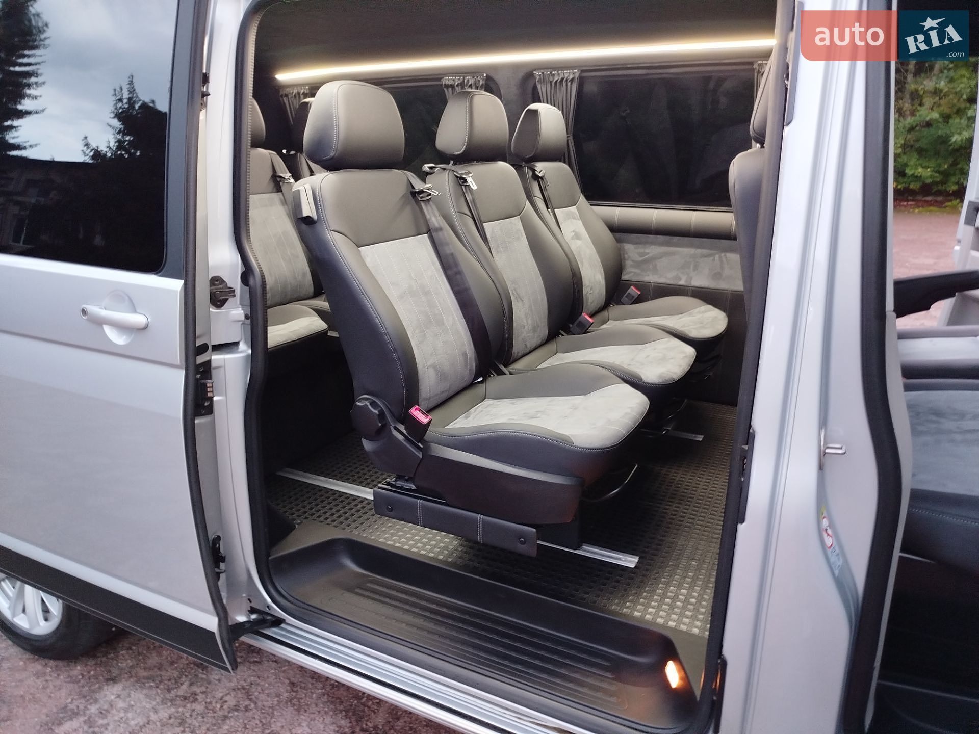 Volkswagen Transporter 2019 VIN WV1ZZZ7HZKH154786 фото оголошення 44 з 71