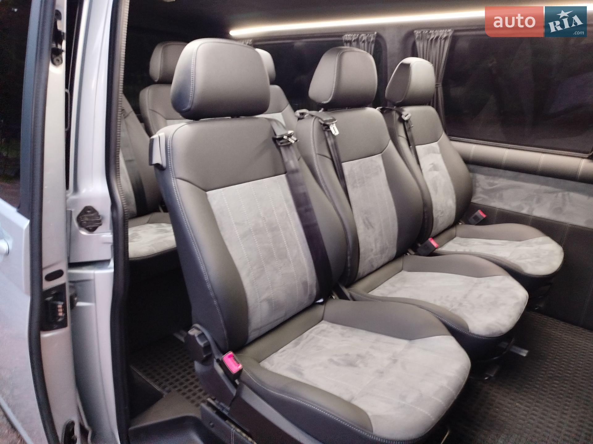 Volkswagen Transporter 2019 VIN WV1ZZZ7HZKH154786 фото оголошення 48 з 71