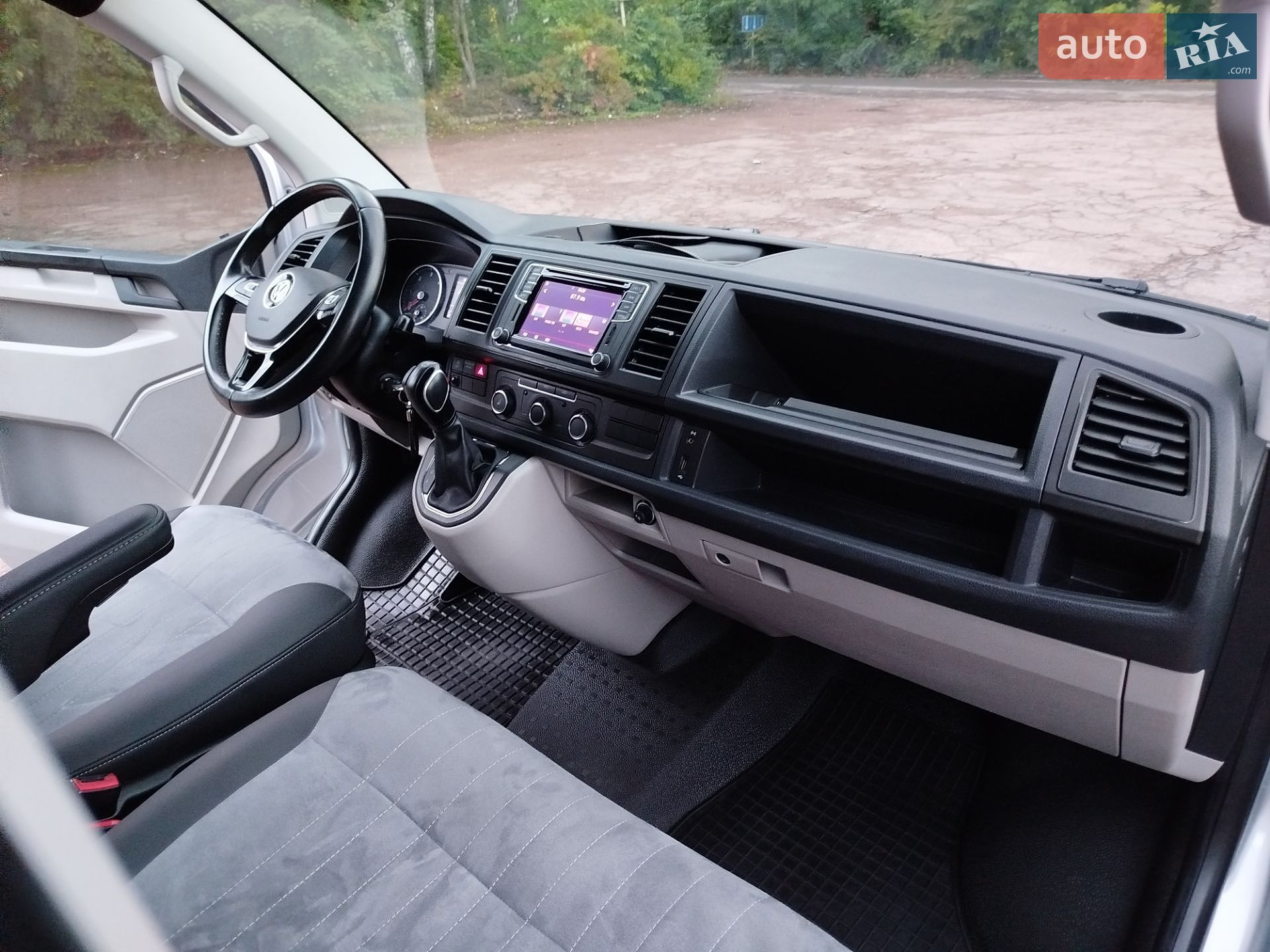 Volkswagen Transporter 2019 VIN WV1ZZZ7HZKH154786 фото оголошення 51 з 71