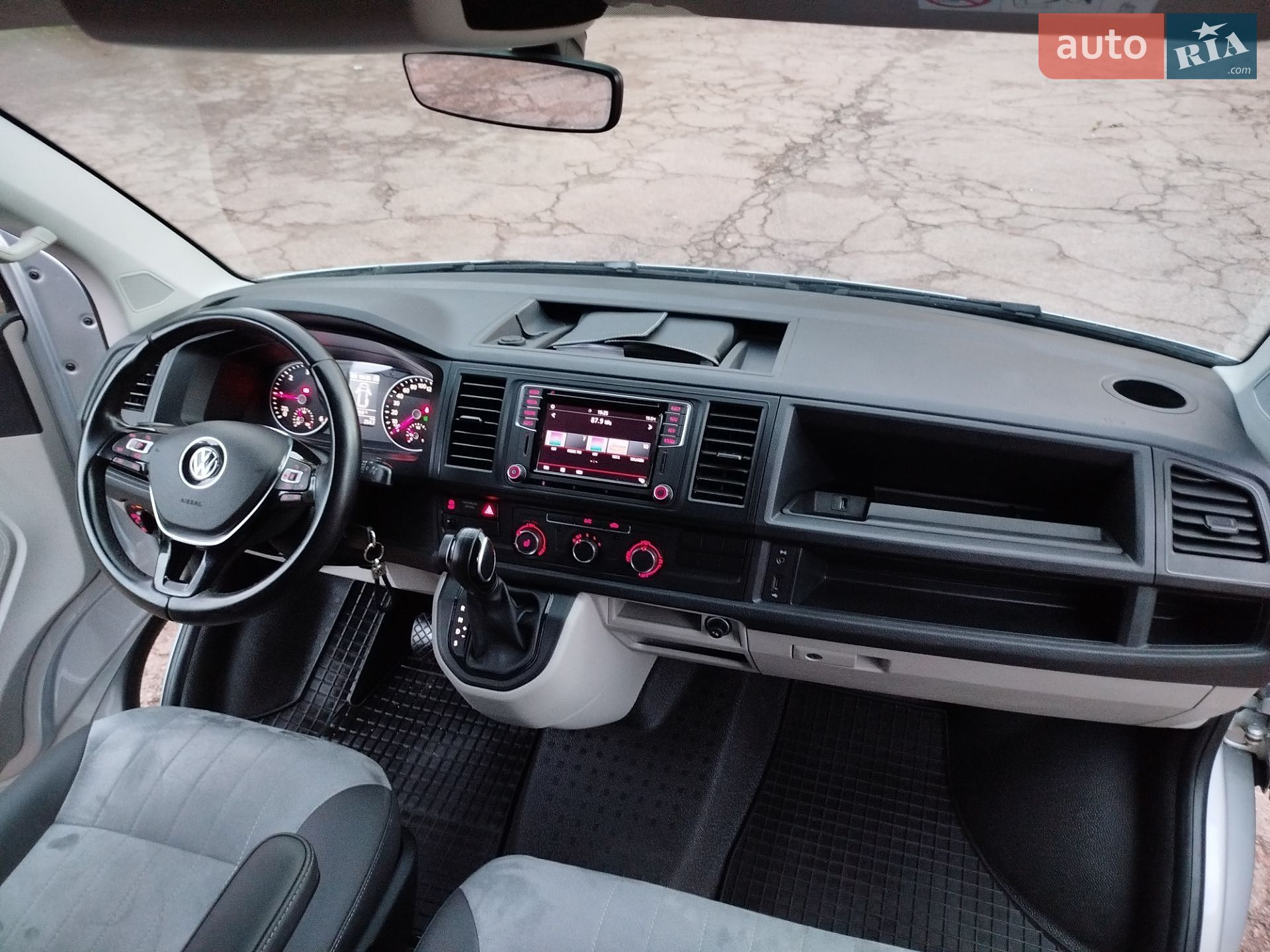 Volkswagen Transporter 2019 VIN WV1ZZZ7HZKH154786 фото оголошення 55 з 71