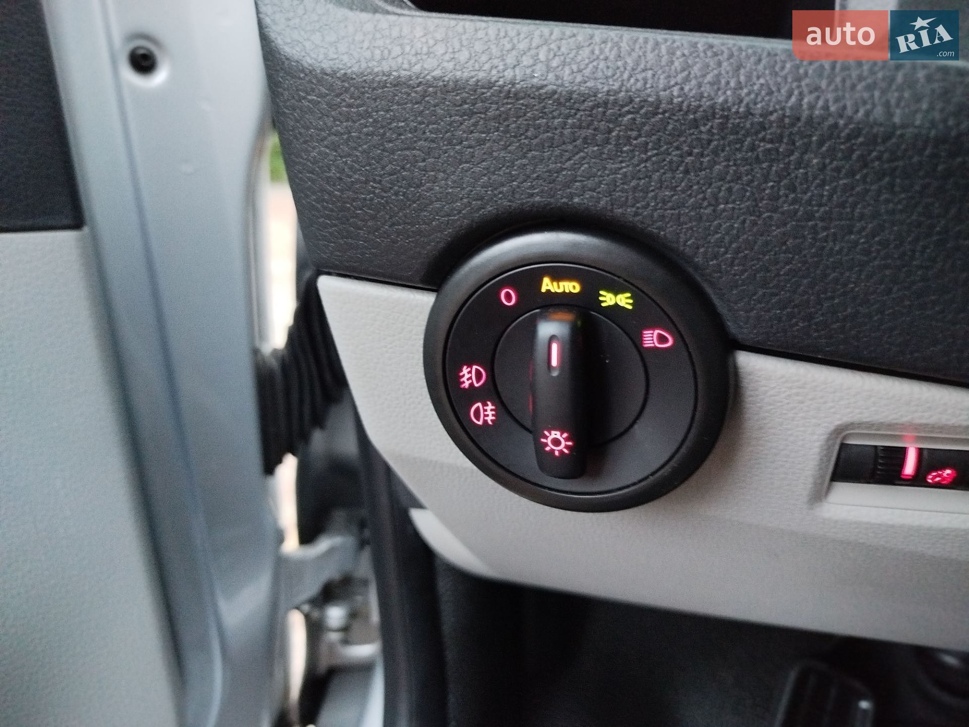 Volkswagen Transporter 2019 VIN WV1ZZZ7HZKH154786 фото оголошення 58 з 71