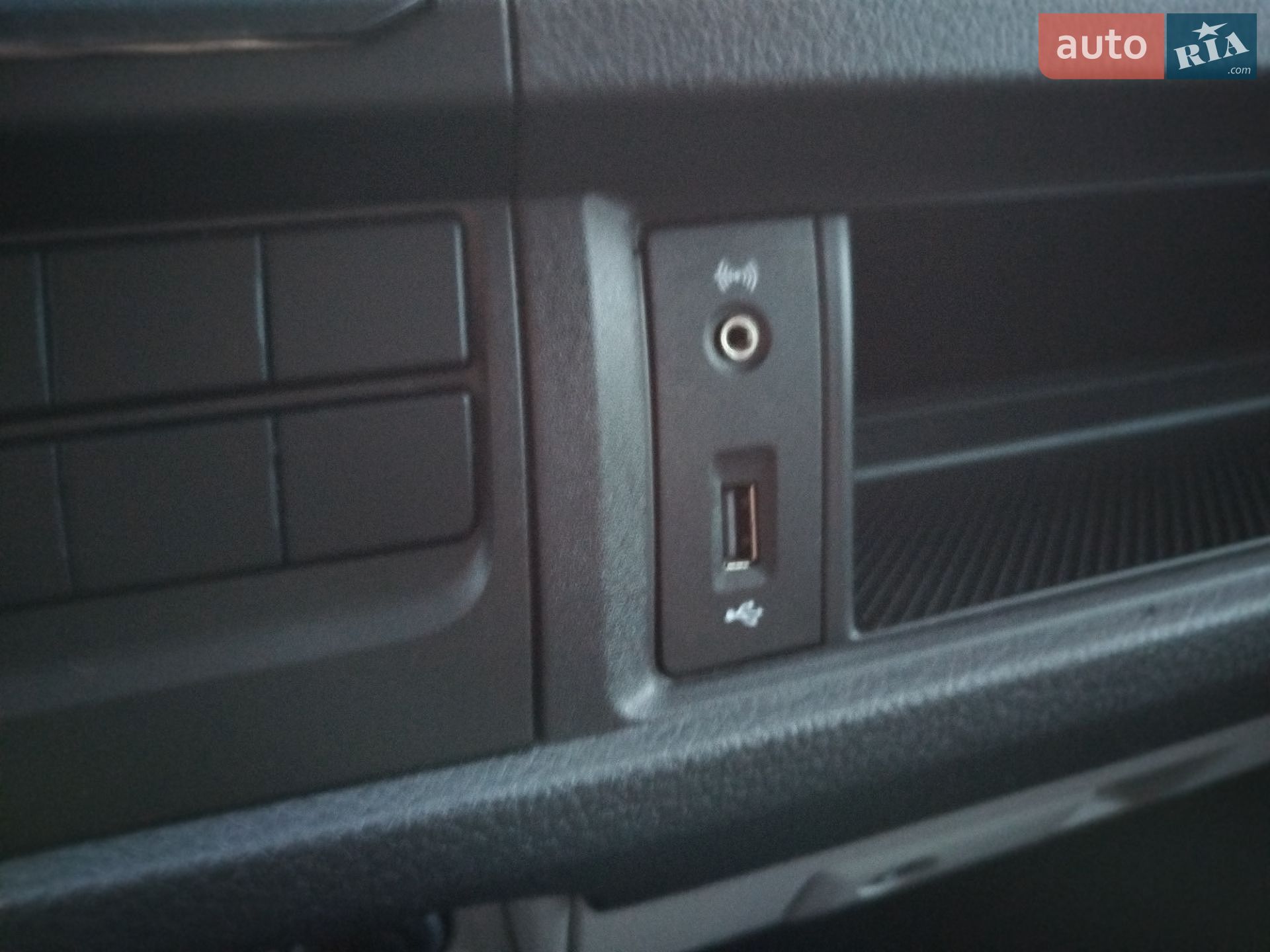 Volkswagen Transporter 2019 VIN WV1ZZZ7HZKH154786 фото оголошення 70 з 71