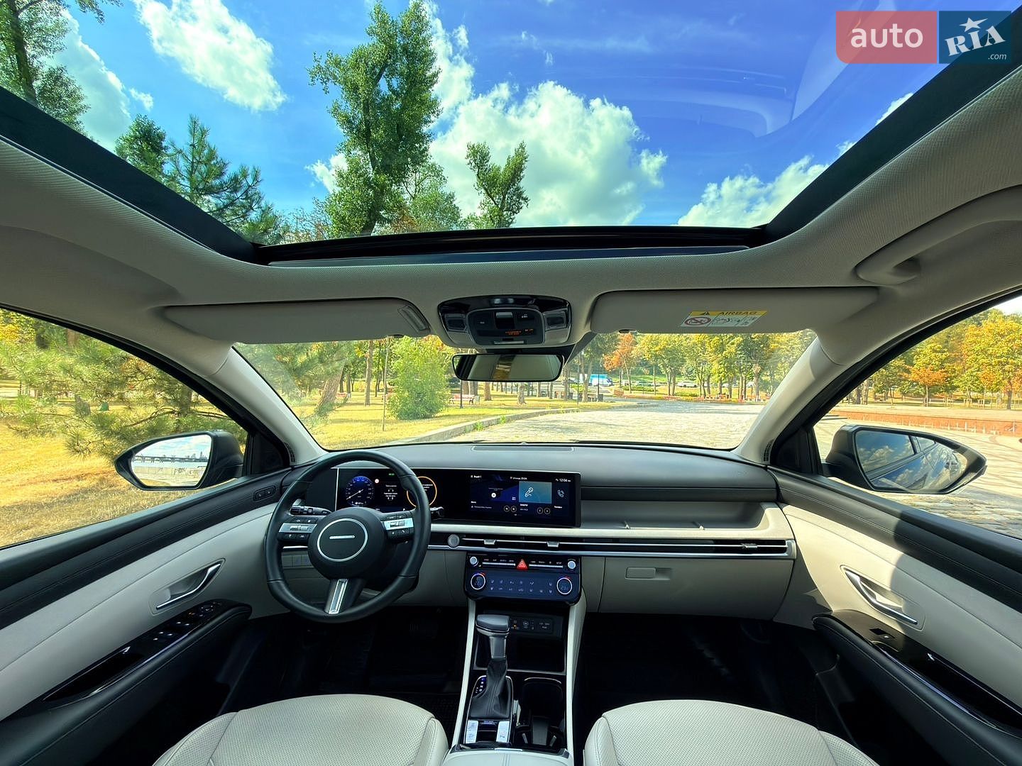 Hyundai Tucson 2024 VIN TMAJB81EDSJ551767 фото оголошення 12 з 97