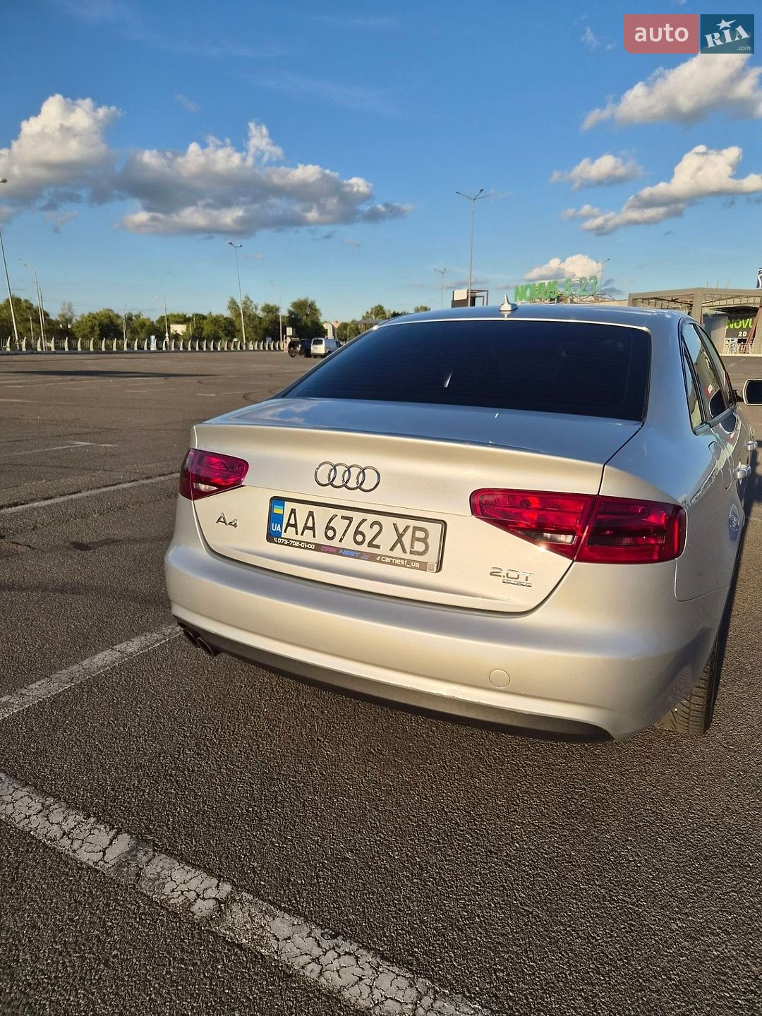 Audi A4 2012 VIN WAUBFAFL4DN011765 фото оголошення 3 з 26