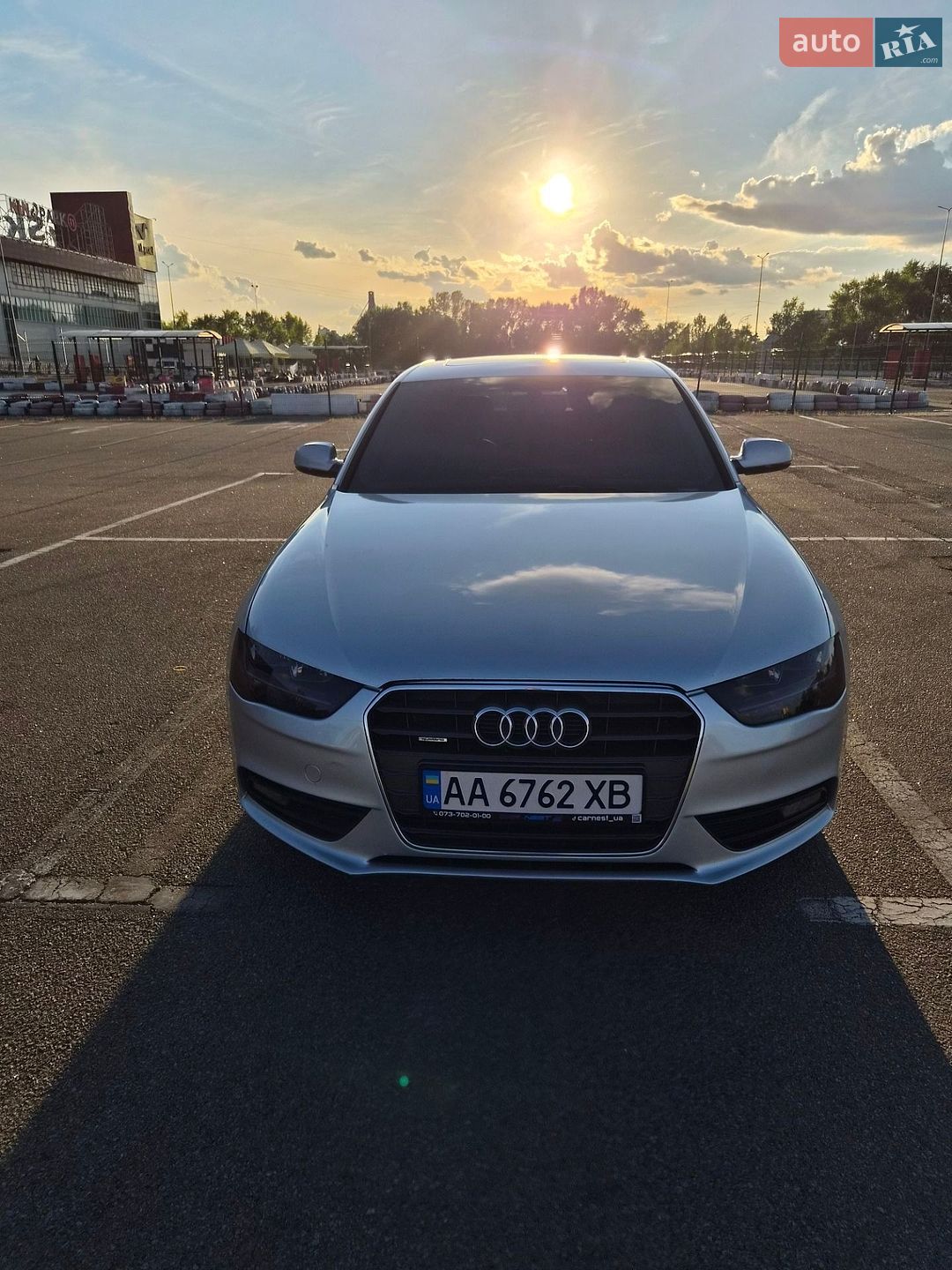 Audi A4 2012 VIN WAUBFAFL4DN011765 фото оголошення 5 з 26