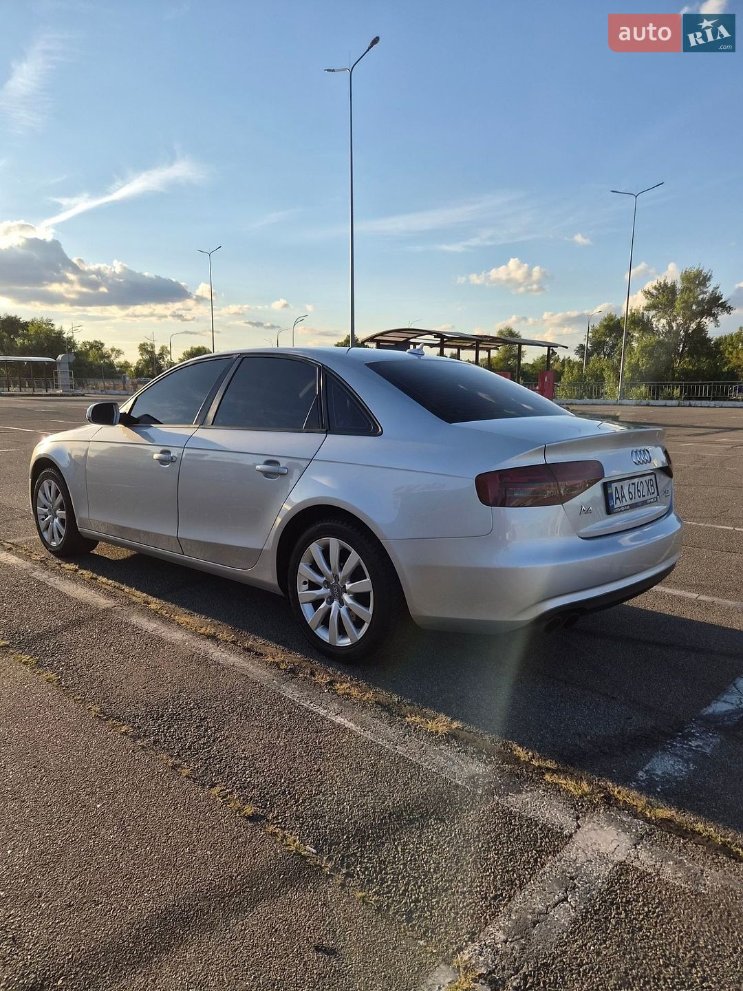 Audi A4 2012 VIN WAUBFAFL4DN011765 фото оголошення 10 з 26