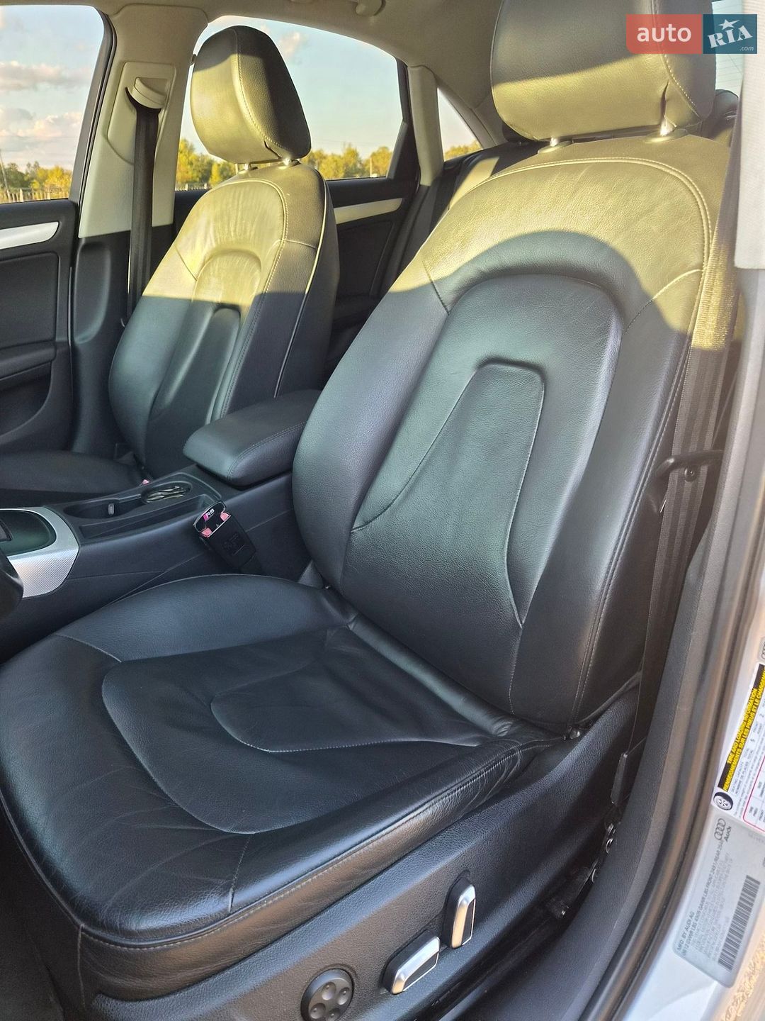 Audi A4 2012 VIN WAUBFAFL4DN011765 фото оголошення 19 з 26