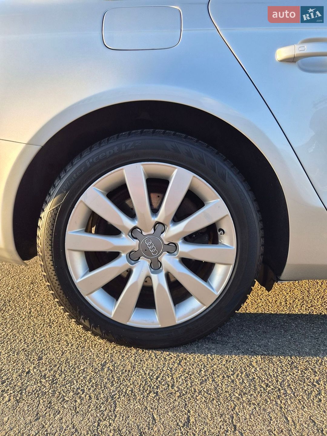 Audi A4 2012 VIN WAUBFAFL4DN011765 фото оголошення 16 з 26