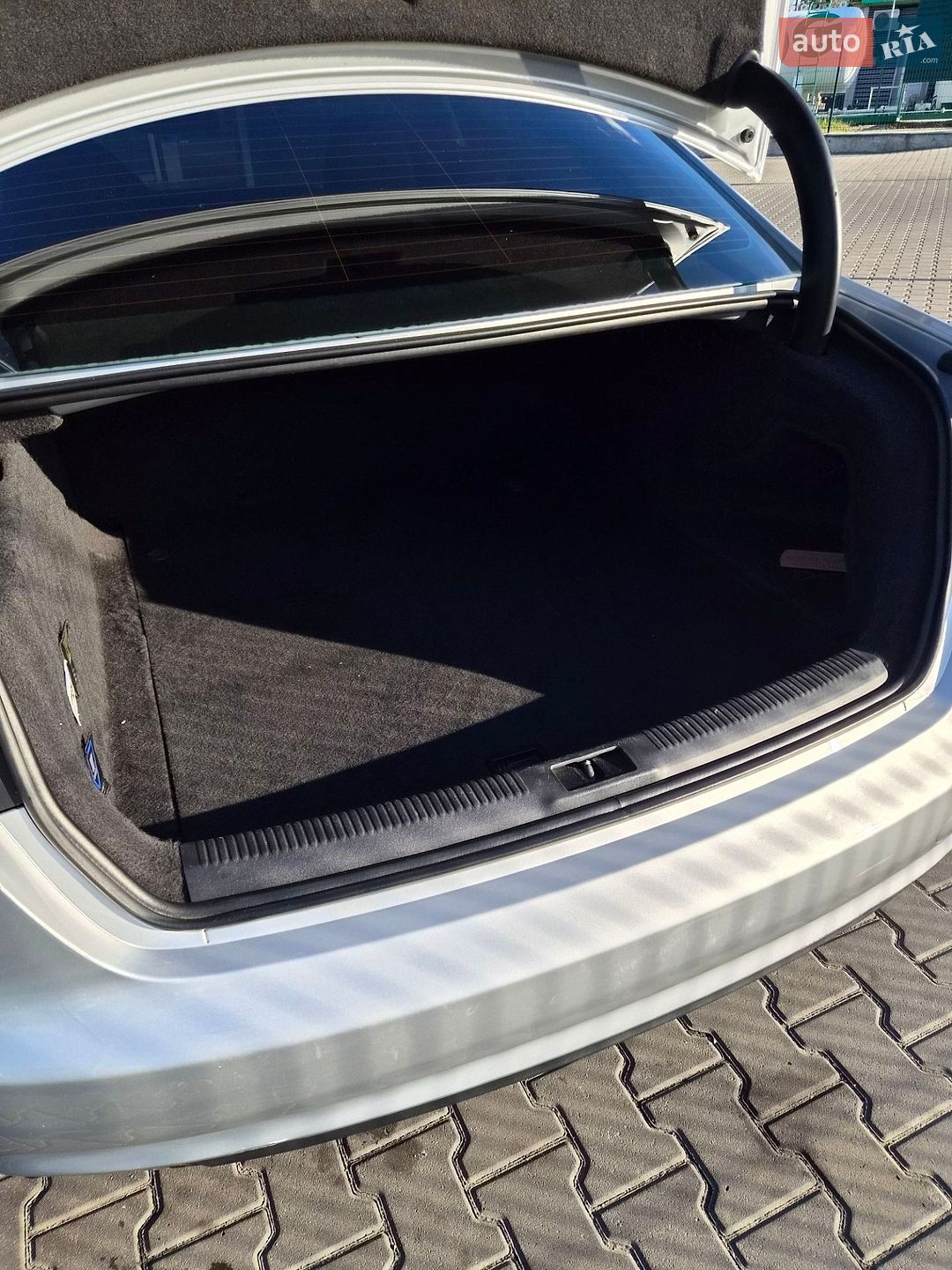 Audi A4 2012 VIN WAUBFAFL4DN011765 фото оголошення 25 з 26