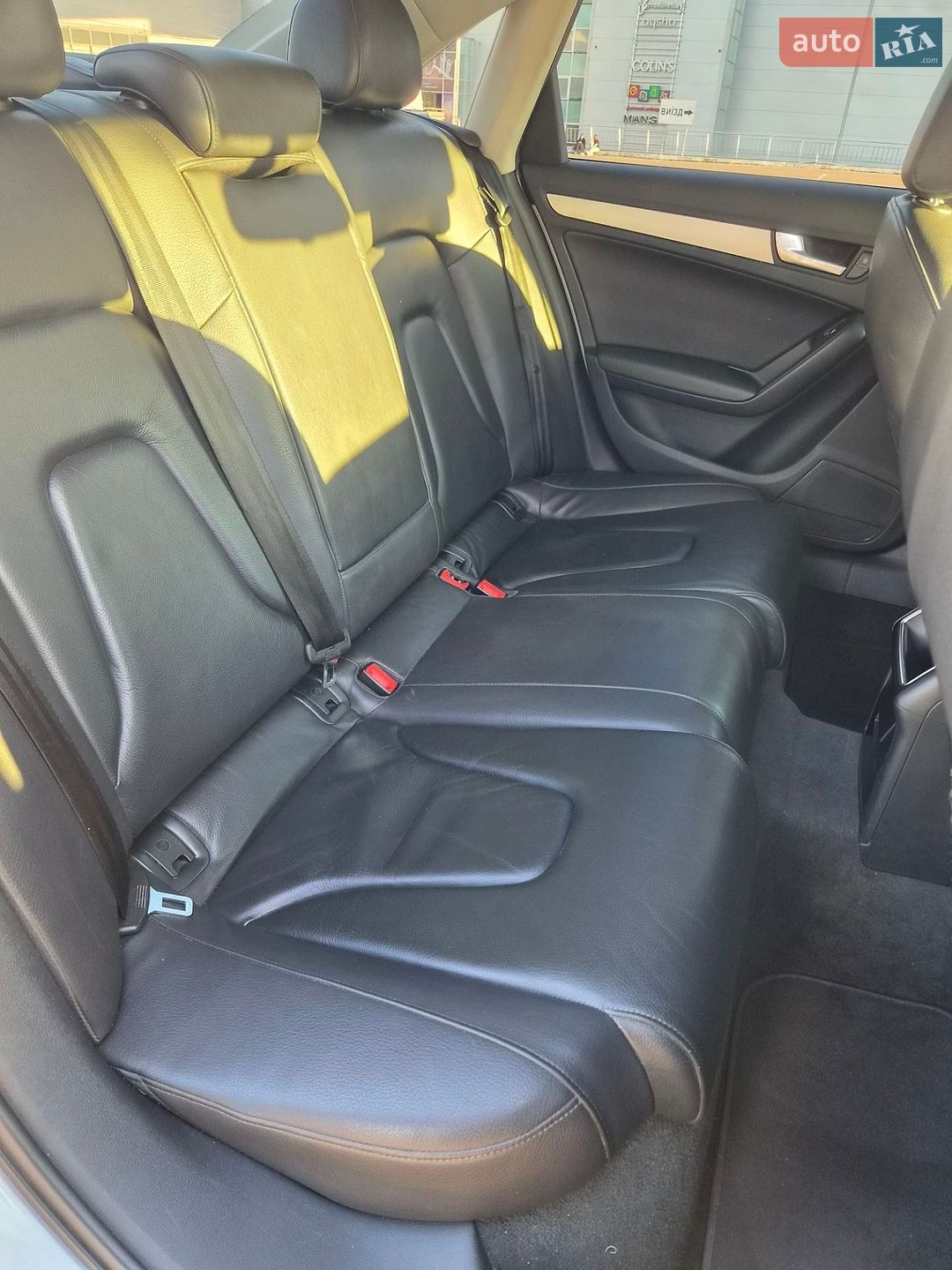 Audi A4 2012 VIN WAUBFAFL4DN011765 фото оголошення 23 з 26