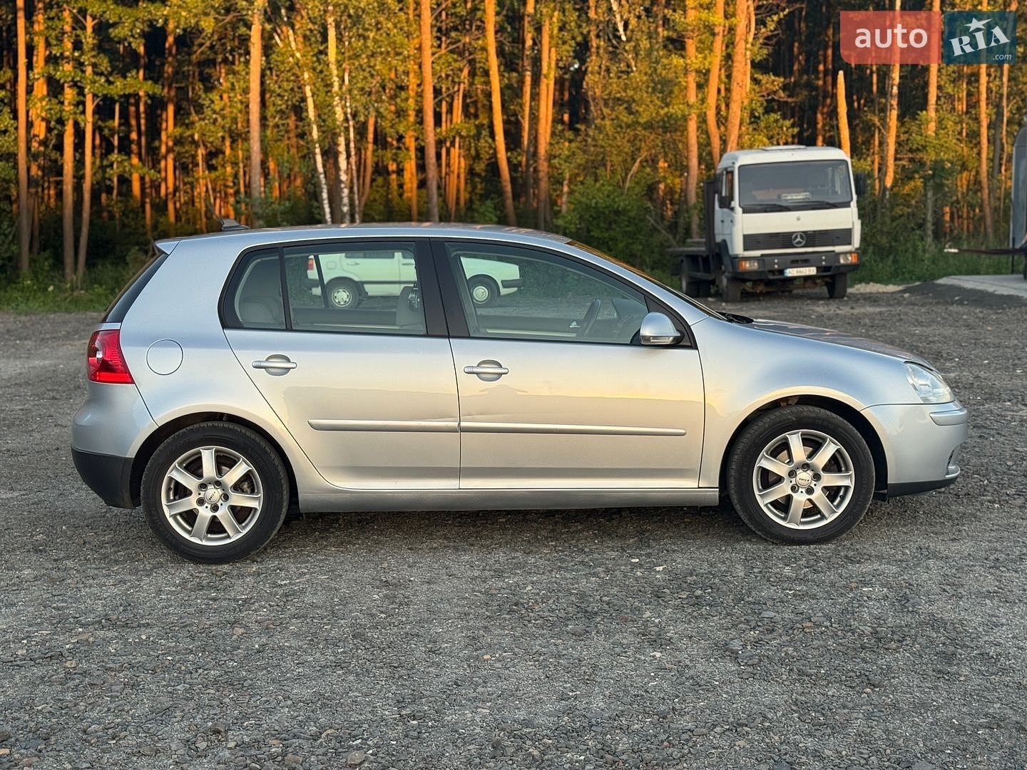 Volkswagen Golf 2008 VIN WVWZZZ1KZ9W071745 фото оголошення 3 з 18