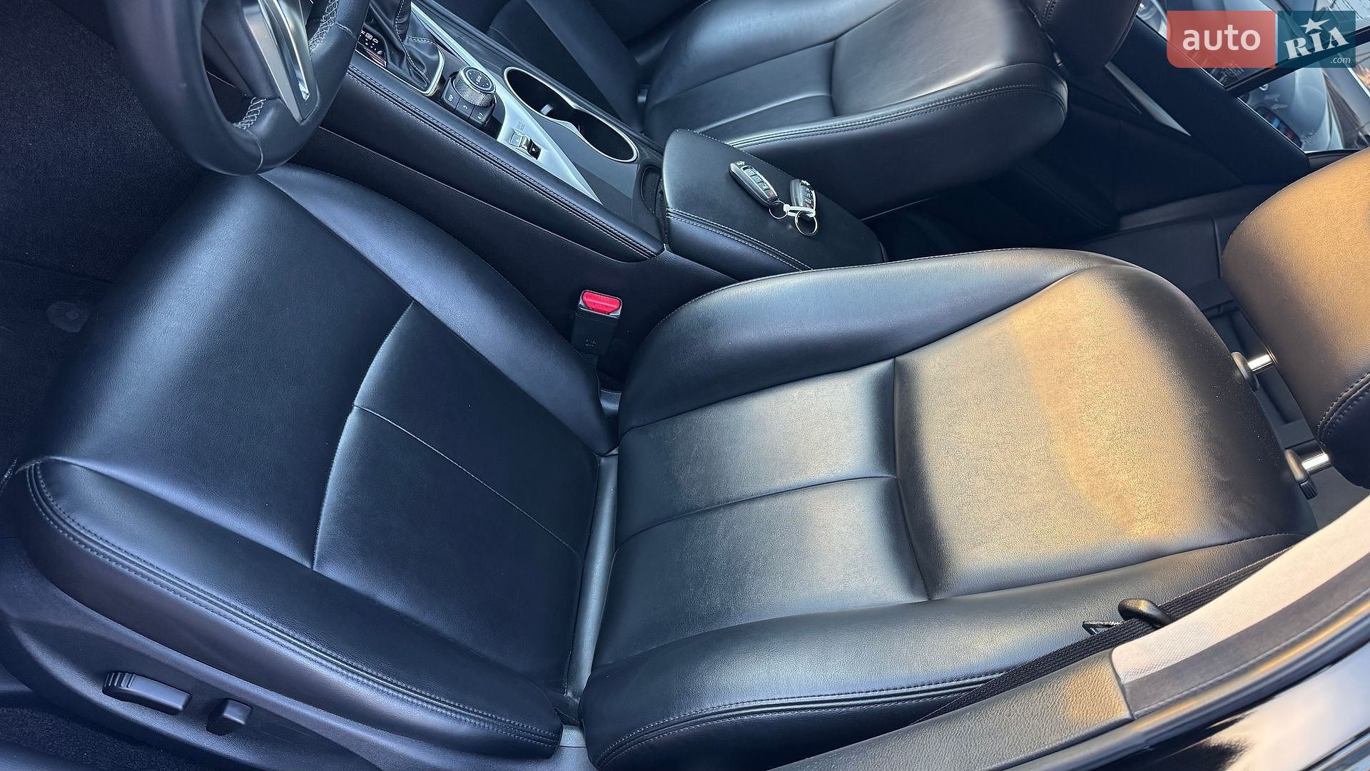 Infiniti Q50 2021 VIN JN1EV7AR4MM756154 фото оголошення 20 з 36