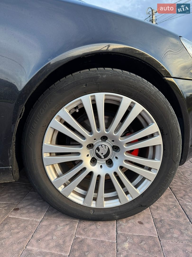 Skoda Octavia 2010 VIN TMBHJ61Z1B2064782 фото оголошення 32 з 37