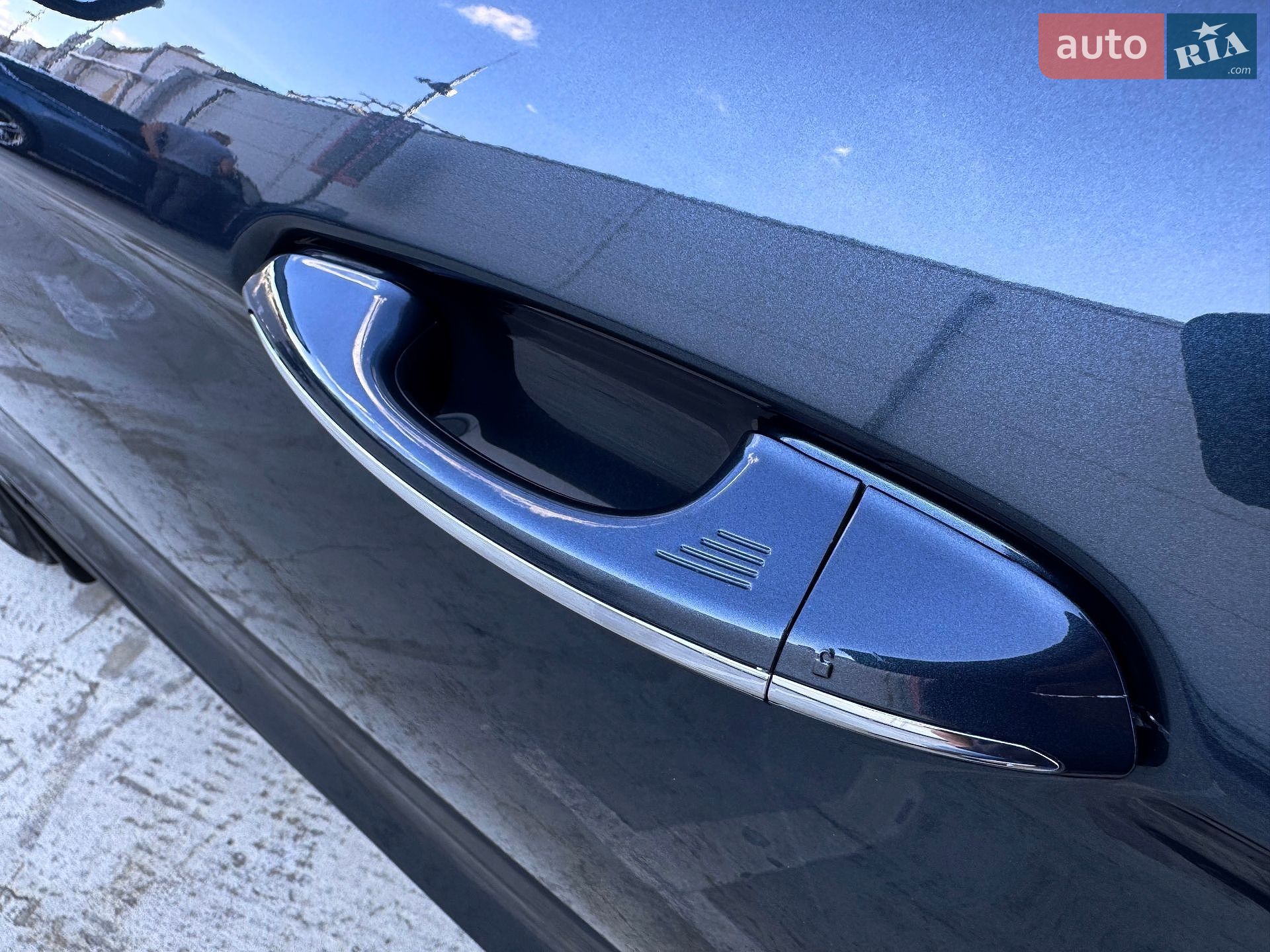 Ford Edge 2023 VIN 2FMPK4K93RBA19709 фото оголошення 44 з 47