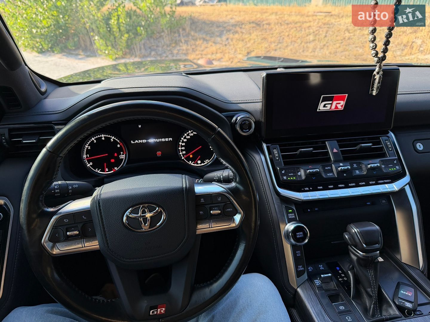 Toyota Land Cruiser 2023 VIN JTMABABJ104069296 фото оголошення 16 з 17