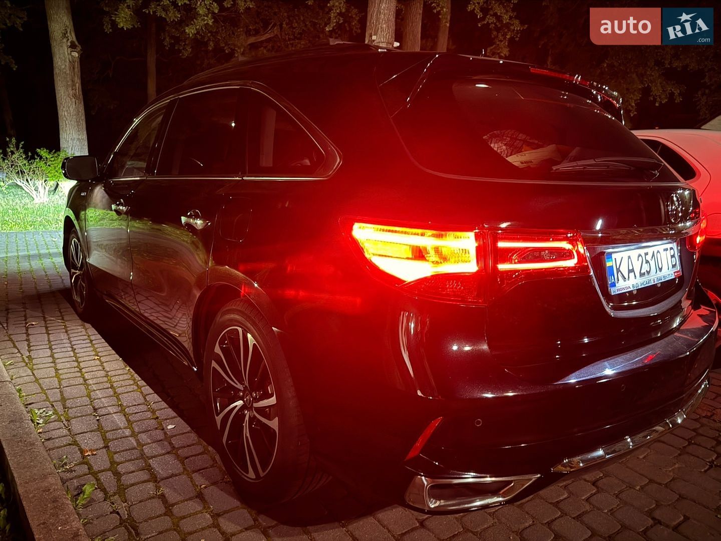 Acura MDX 2018 VIN 5J8YD7H54KL000053 фото оголошення 153 з 155