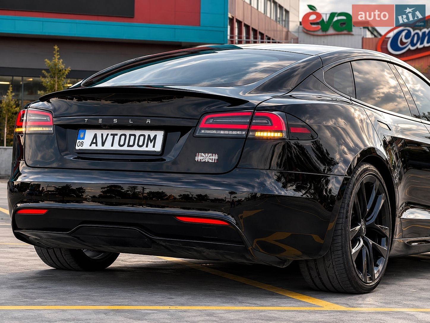 Tesla Model S 2024 VIN 5YJSA1E69RF533097 фото оголошення 7 з 16