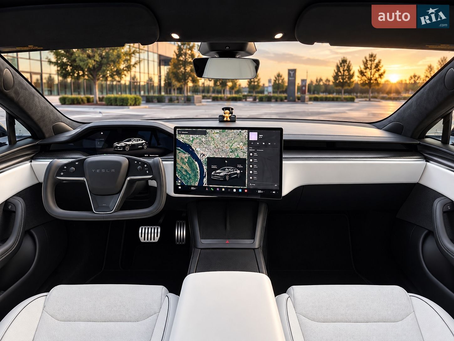 Tesla Model S 2024 VIN 5YJSA1E69RF533097 фото оголошення 13 з 16