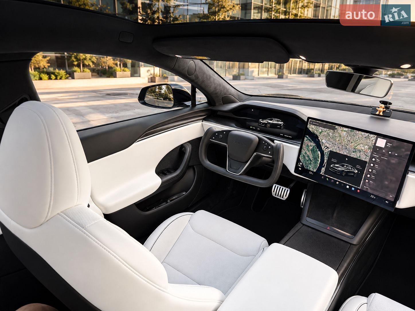 Tesla Model S 2024 VIN 5YJSA1E69RF533097 фото оголошення 14 з 16