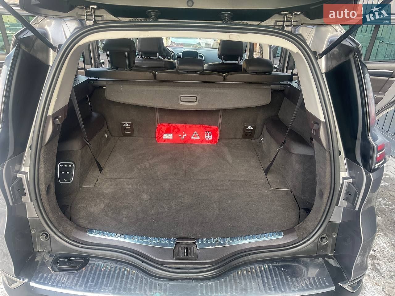 Renault Espace 2016 VIN VF1RFC00954033715 фото оголошення 15 з 53